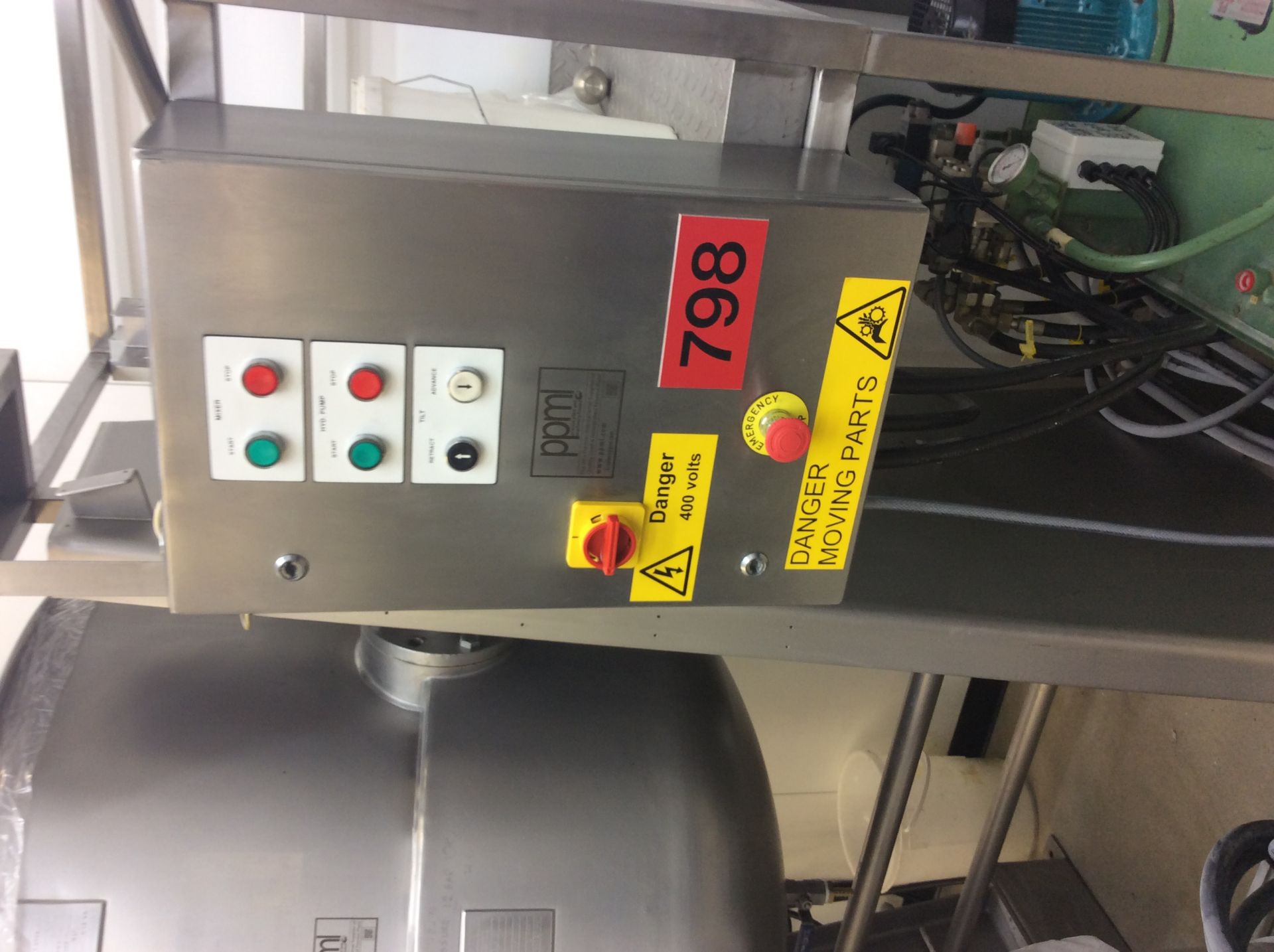 * A 500ltr Jacketed Stainless Steel Hydraulic Tipping Vessel ''With Power Pack'' No Mixing Unit. c/w - Image 11 of 13