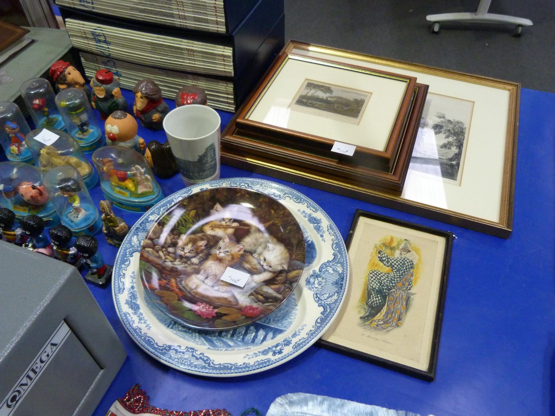 An assortment of items to include nine Robertson's Musical Figurines, eight Magic Roundabout - Image 4 of 6