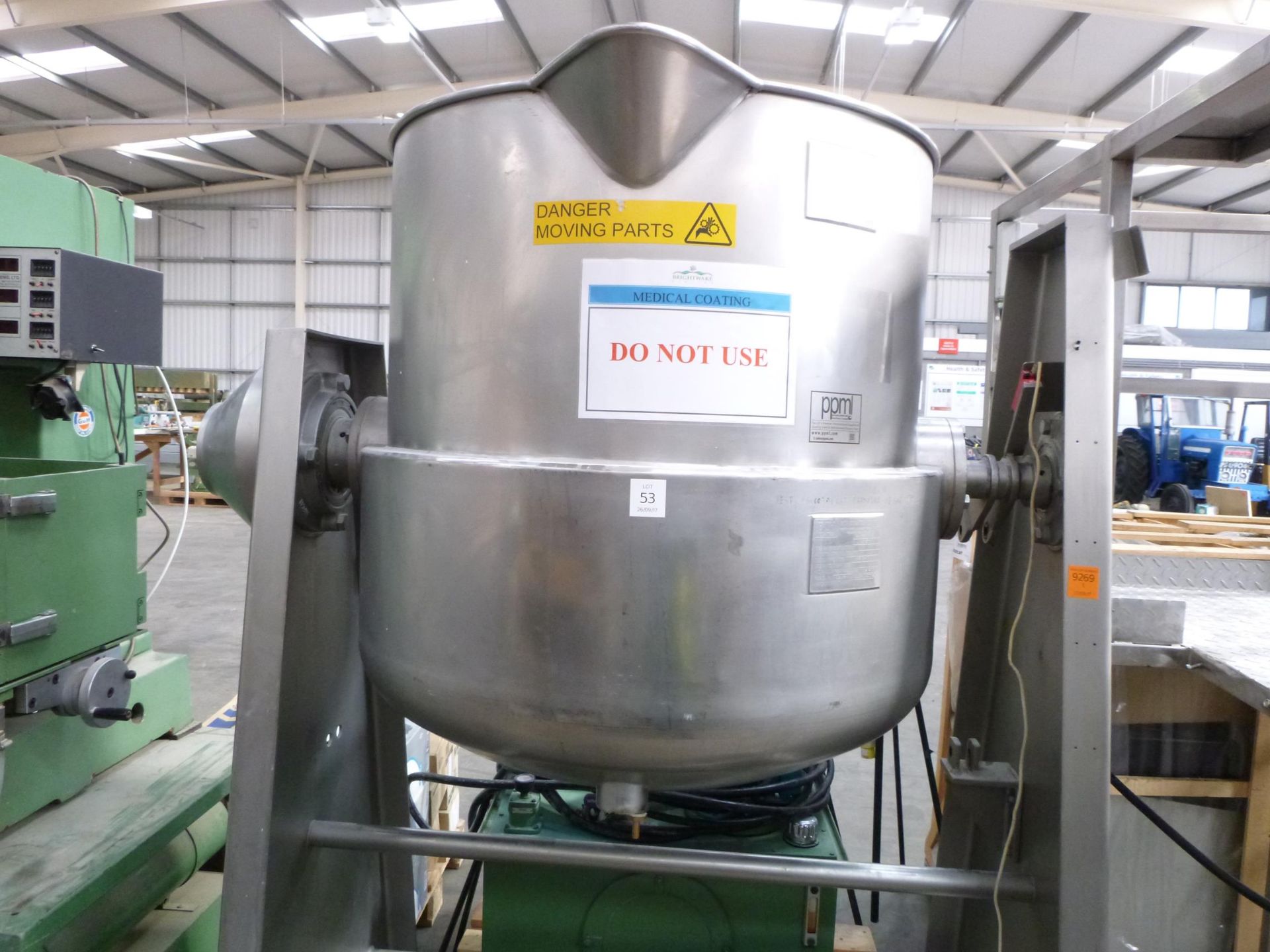 * A 500ltr Jacketed Stainless Steel Hydraulic Tipping Vessel ''With Power Pack'' No Mixing Unit. c/w - Image 3 of 13