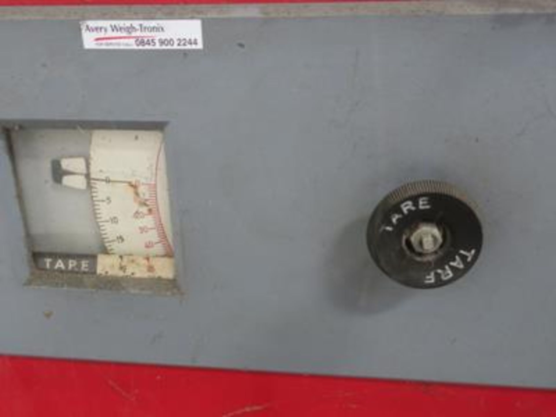 * Heavy duty Weighing Scale made by Todd Scales Ltd, Class 3 S/N 92056 cert no 948, Max 500Kg min - Image 7 of 7