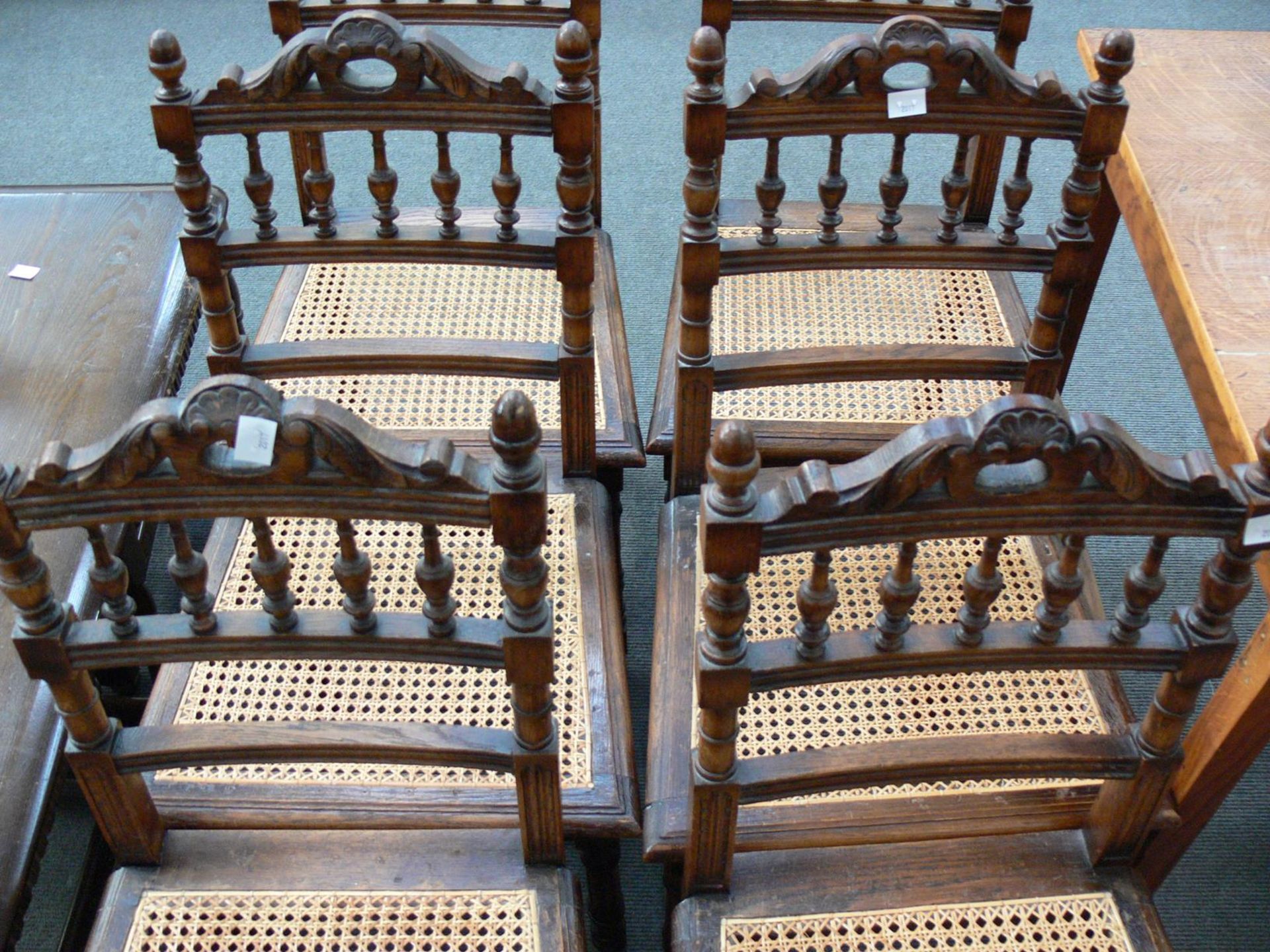 A set of Six French Oak Chairs which are reproduction in the style of Henry IV (6) (Est. £40 - £60 - Image 2 of 4