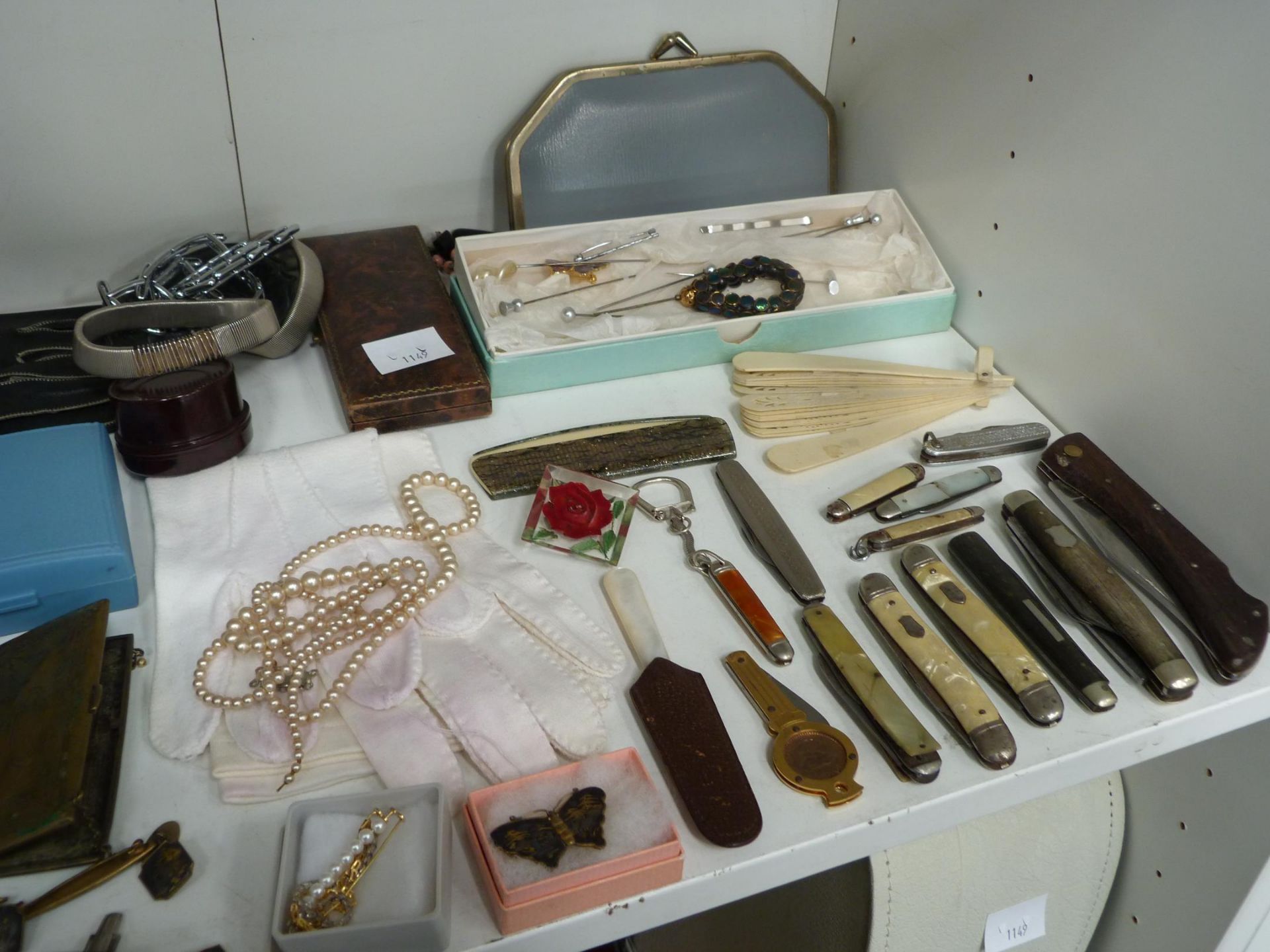 Two shelves to contain pen knives, Cuff Links, Storage boxes, Cigarette Cases etc. (Est. £20 - £30) - Image 4 of 4