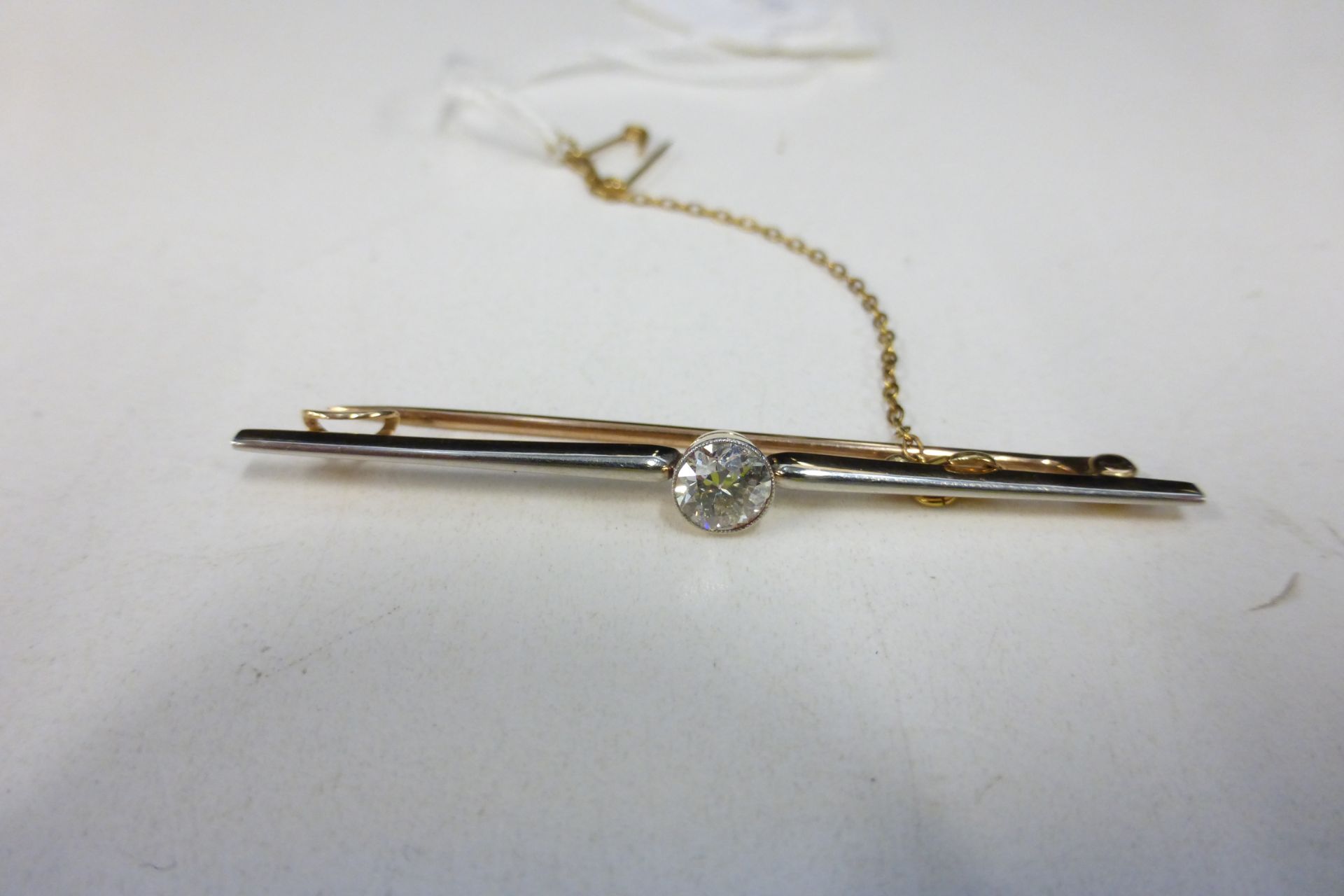 A 5/8 Carat Diamond on 15 Carat Gold Bar Brooch. (Est. £500 - £600) - Image 2 of 2