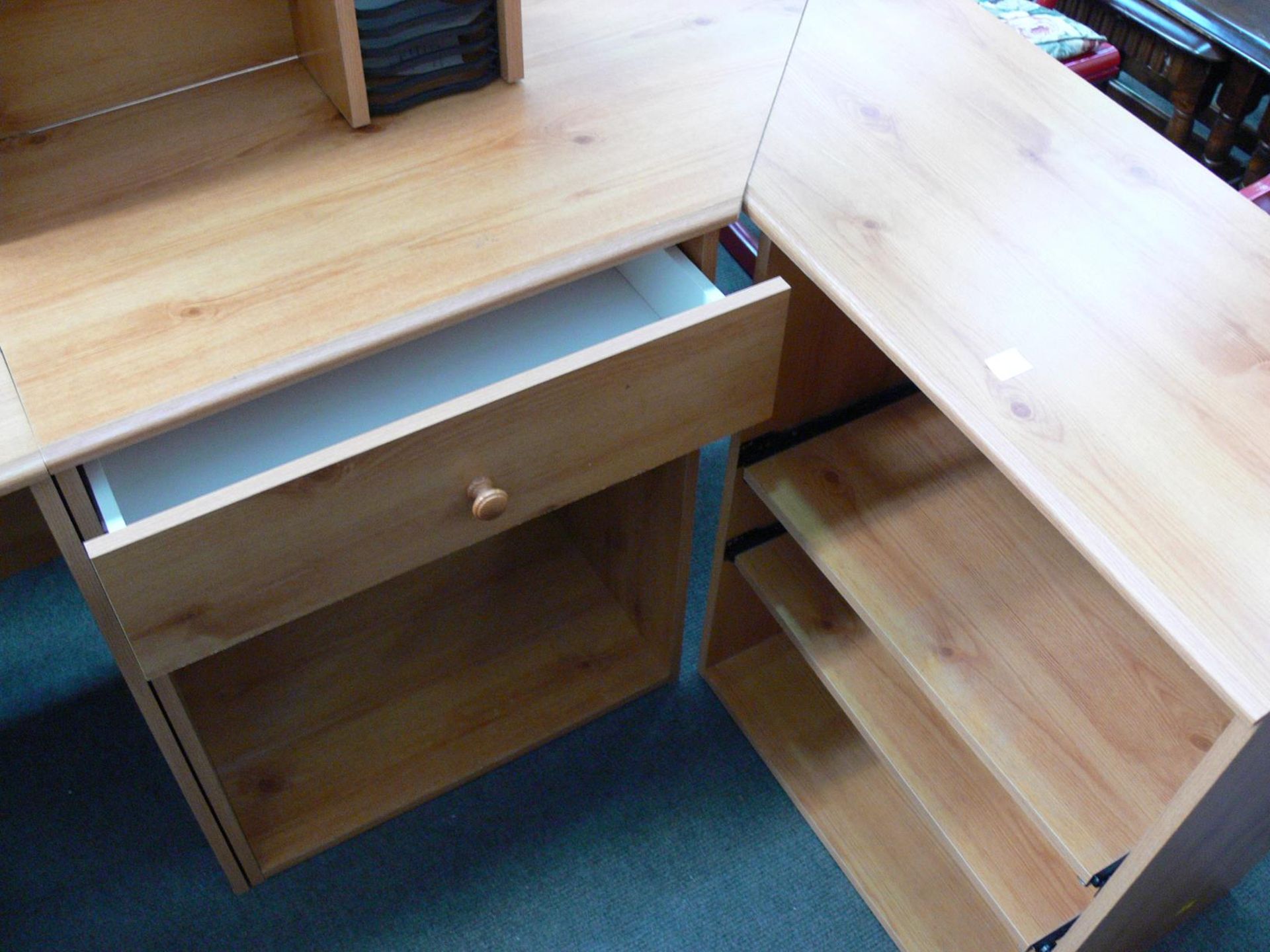 A modern laminated computer station in pine finish to include an ''L'' shaped Desk with drawer, - Image 2 of 3