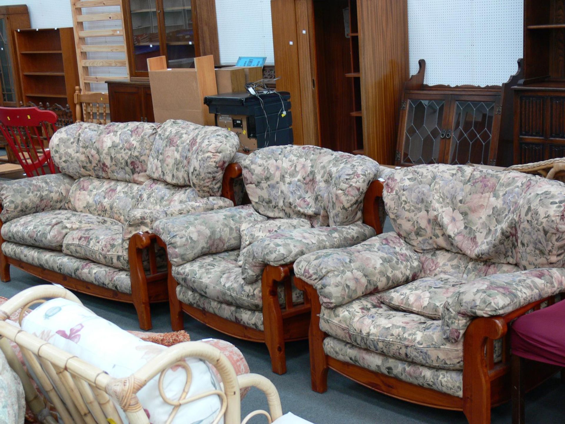 Three piece suite to include two seat settee, two single chairs, The whole with fabric covered - Image 2 of 6
