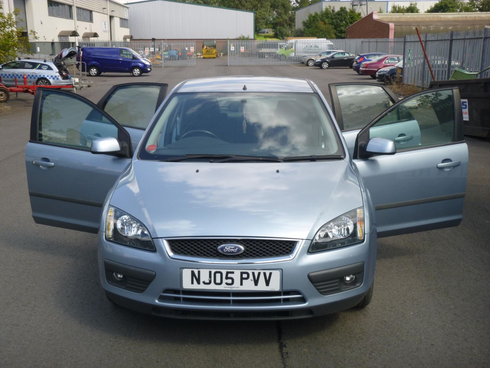 A 2005 Ford Focus ZTec Climate T. 1596cc, Registration: NJ05 PVV, MOT Expires: 18th Jan 2018, - Image 2 of 10