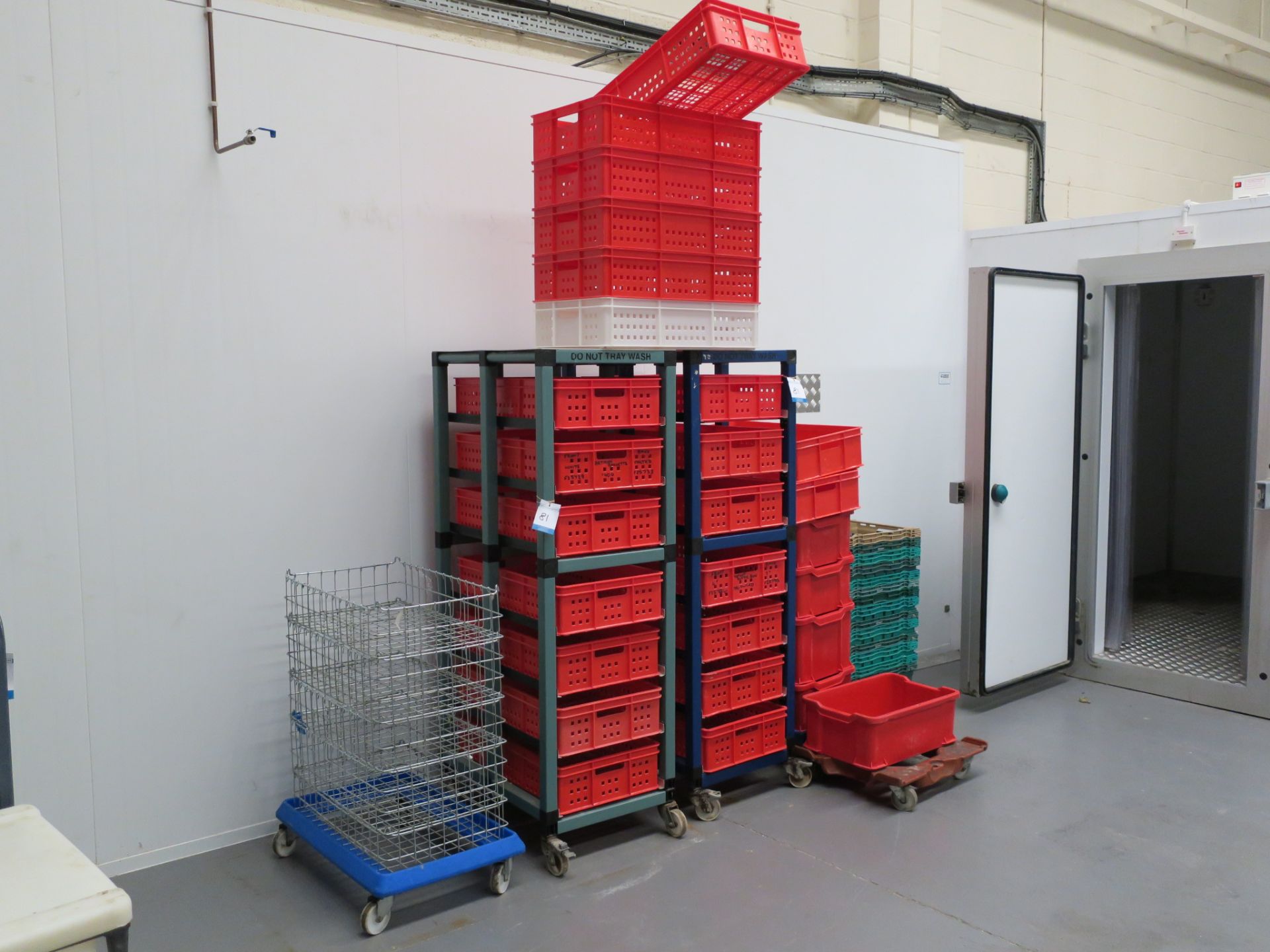 * 6 x Plastic Trollies and a qty of Plastic Trays and Wire Trays - Image 2 of 2