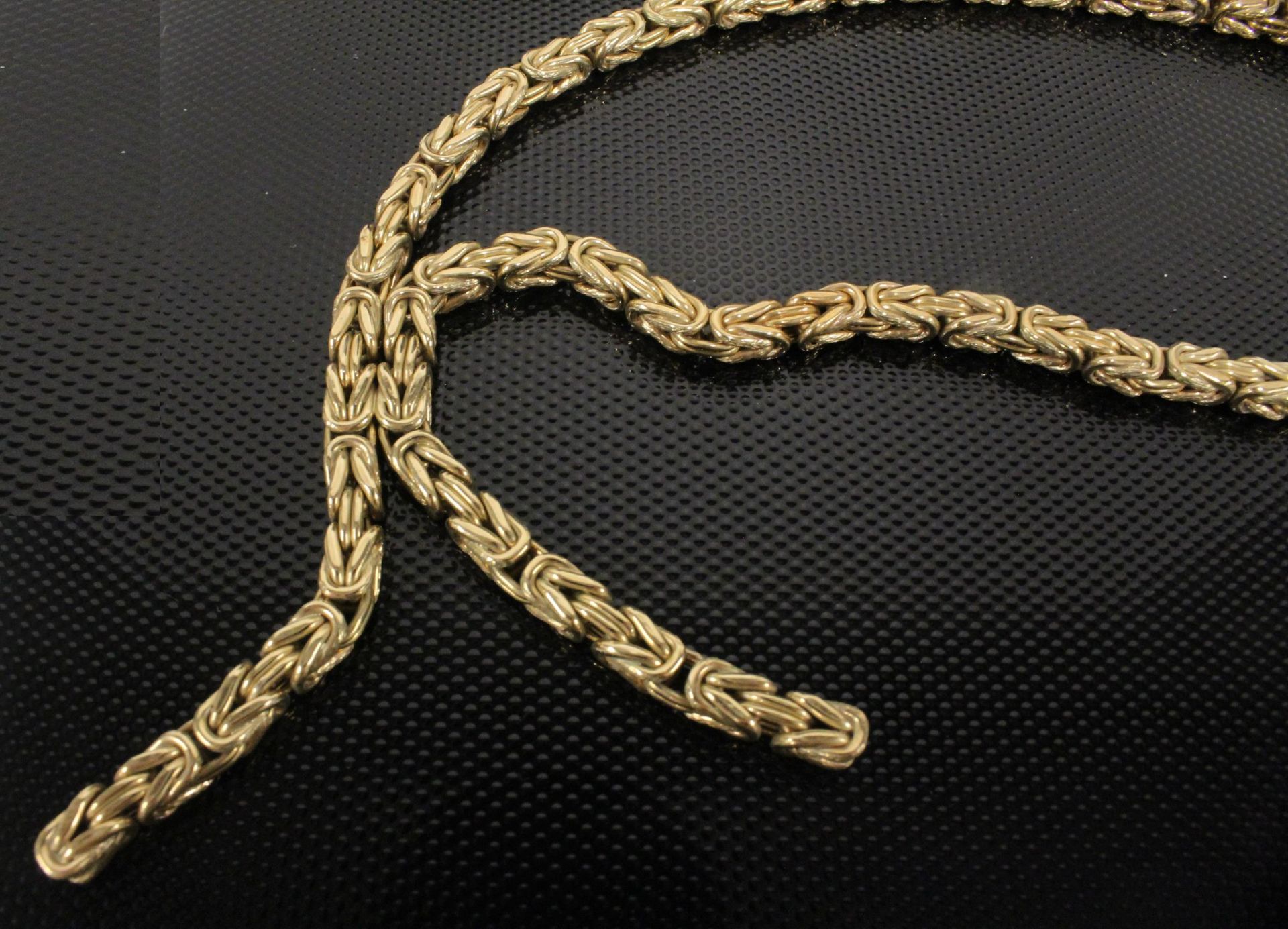 A large and heavy 9ct Gold fancy link Necklace 85gms, cased. (Est. £900 - £1200) - Image 2 of 3