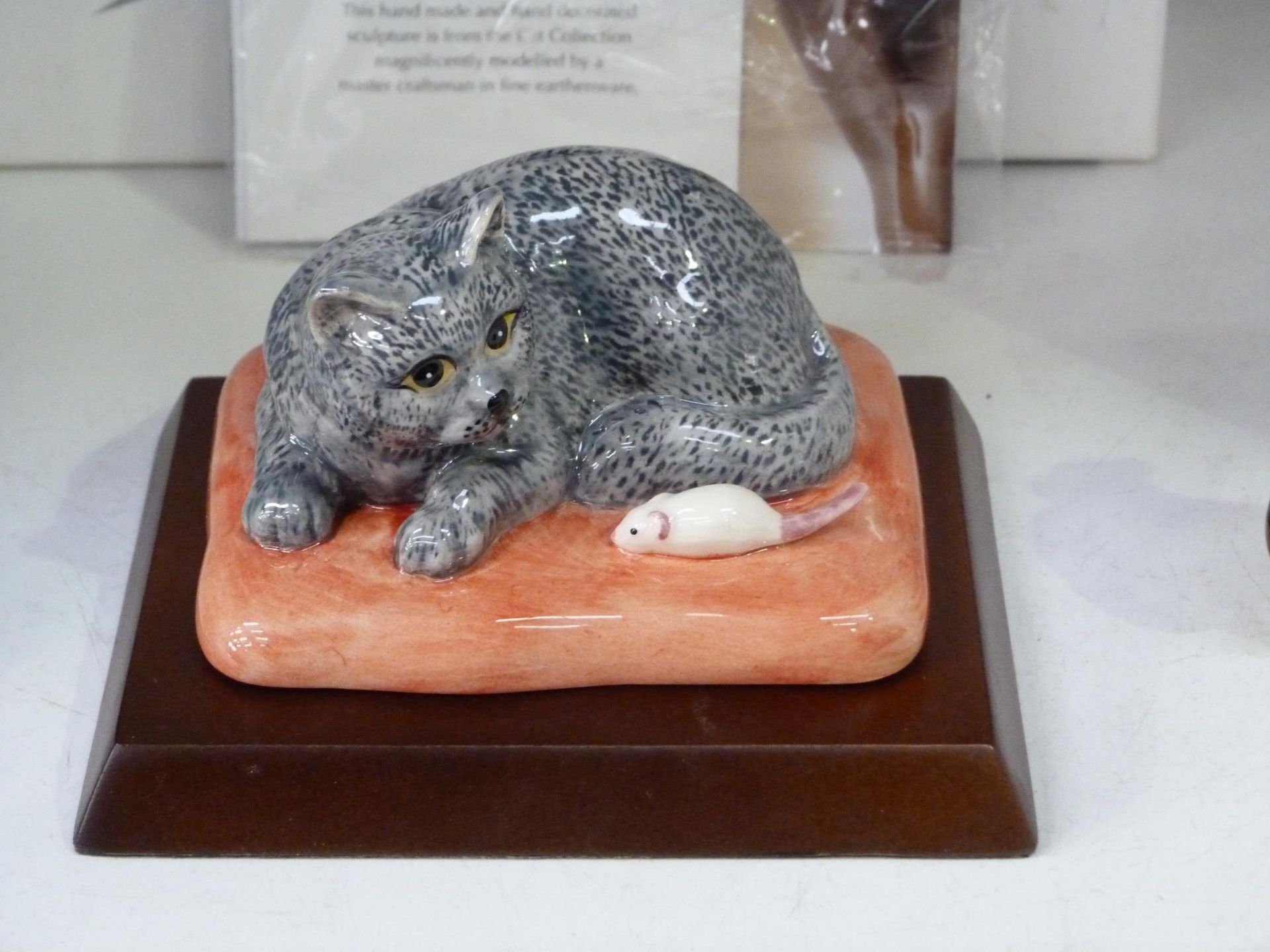 A selection of Royal Doulton figurines to include 'British Shorthair' (boxed), Two Puppy - Image 4 of 6