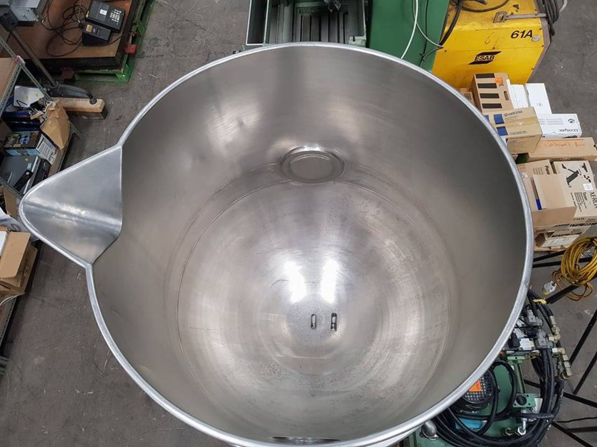 * A 500ltr Jacketed Stainless Steel Hydraulic Tipping Vessel ''With Power Pack'' No Mixing Unit. c/w - Image 12 of 13