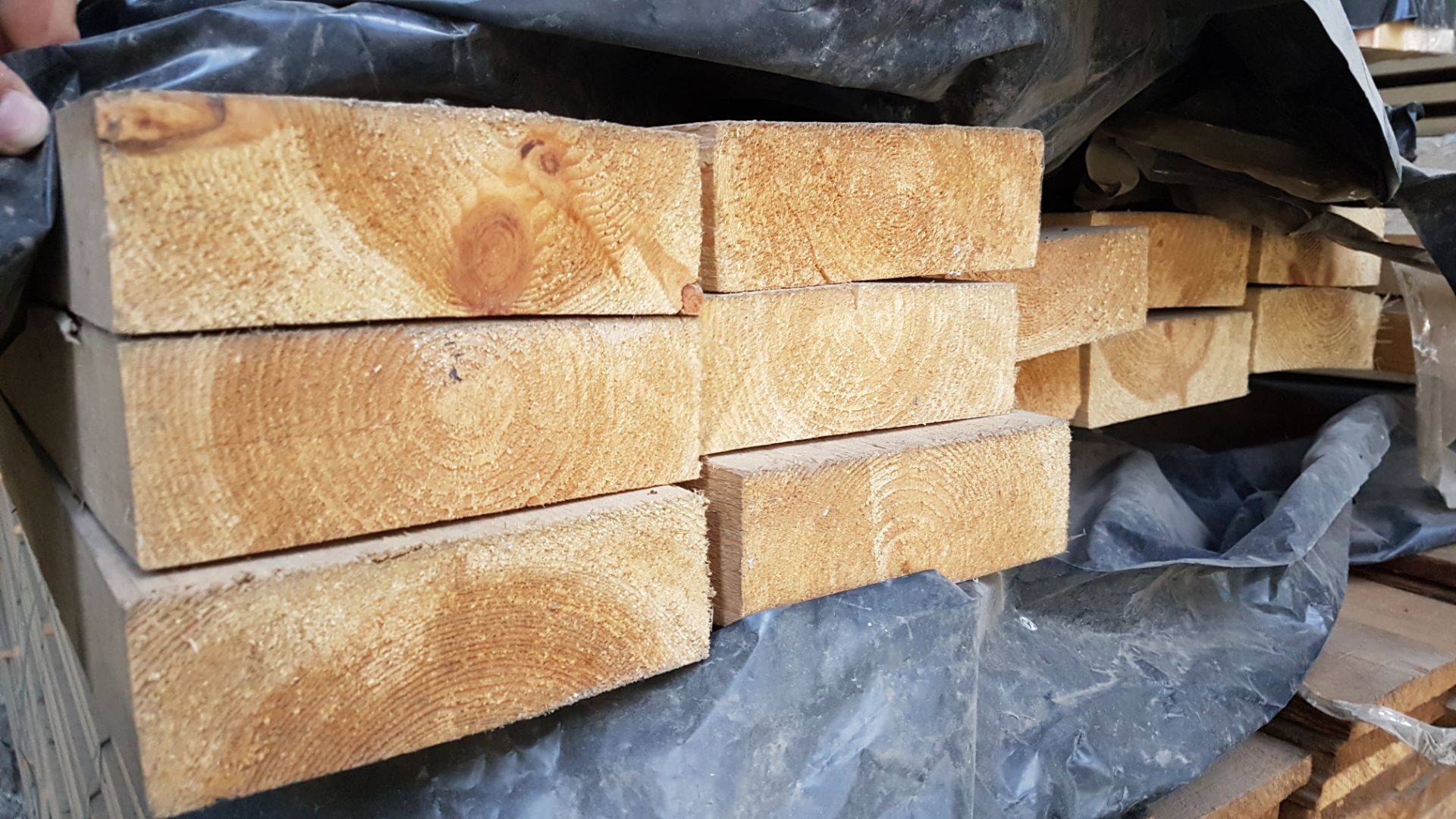 * 50x150, sawn, 17 pieces @ 4800mm. Sellers ref. MX0315. This lot is located at Bayram Timber,