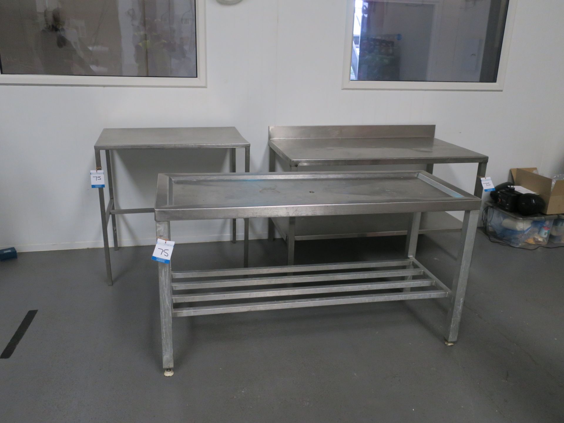 * 3 x Stainless Steel Prep Tables (One with sink top and Central Drainhole (1.35 x 0.78m/1.5 x 0.6m)