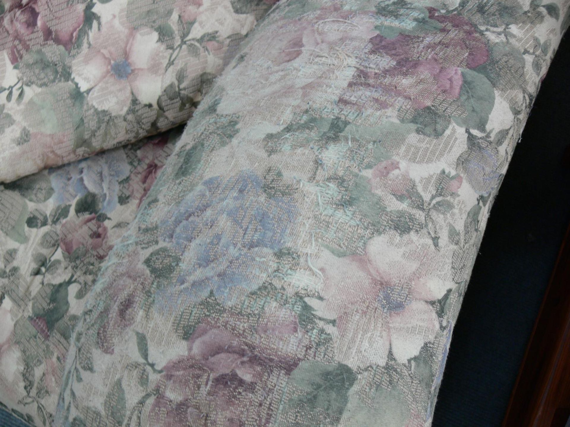 Three piece suite to include two seat settee, two single chairs, The whole with fabric covered - Image 6 of 6