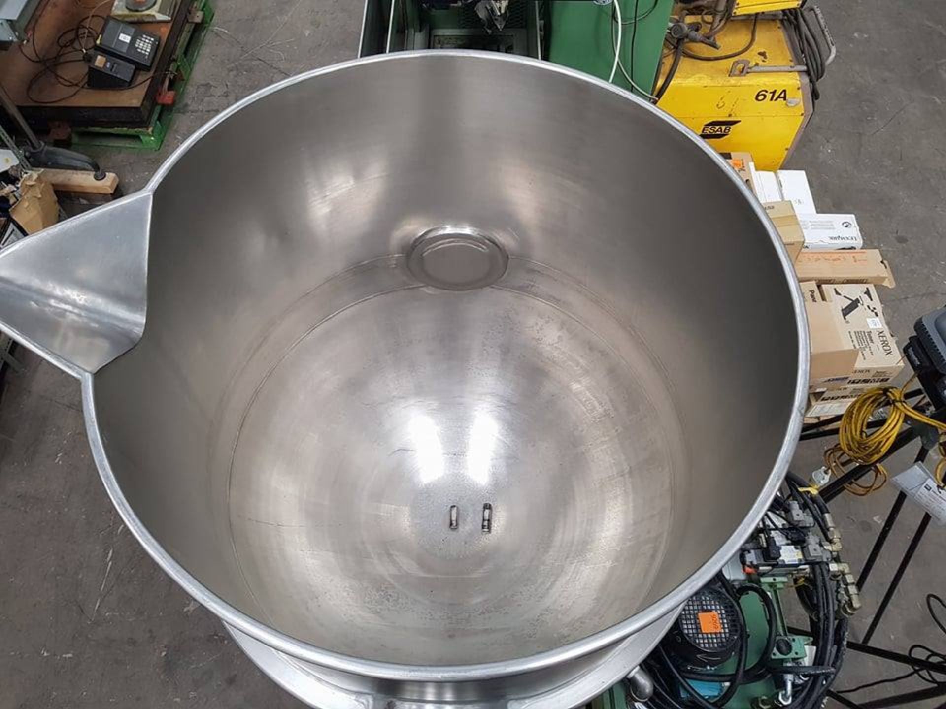 * A 500ltr Jacketed Stainless Steel Hydraulic Tipping Vessel ''With Power Pack'' No Mixing Unit. c/w - Image 13 of 13