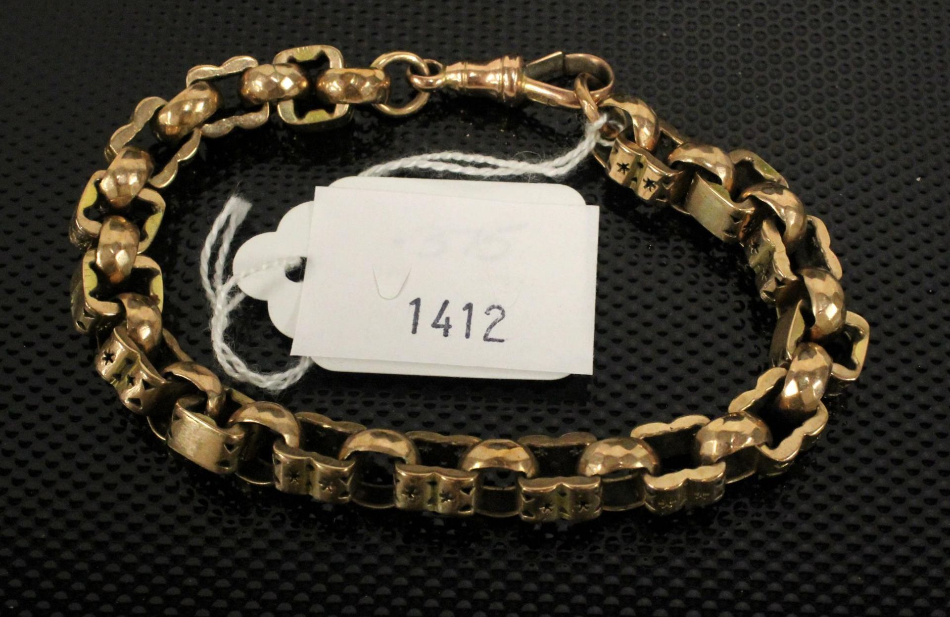 A 9ct Gold fancy link Bracelet 20gms. (Est. £200 - £300)