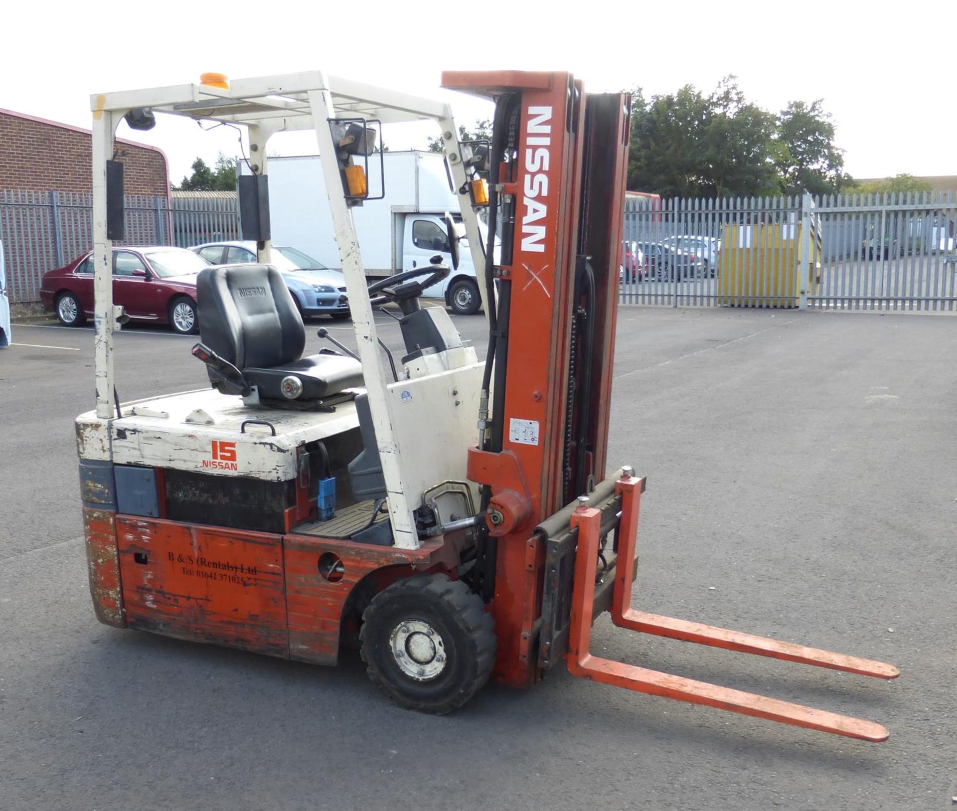 * Nissan N01L15U Electric Counterbalance Fork Truck, Max Capacity 1450Kg c/w Triplex Mast with - Image 3 of 7