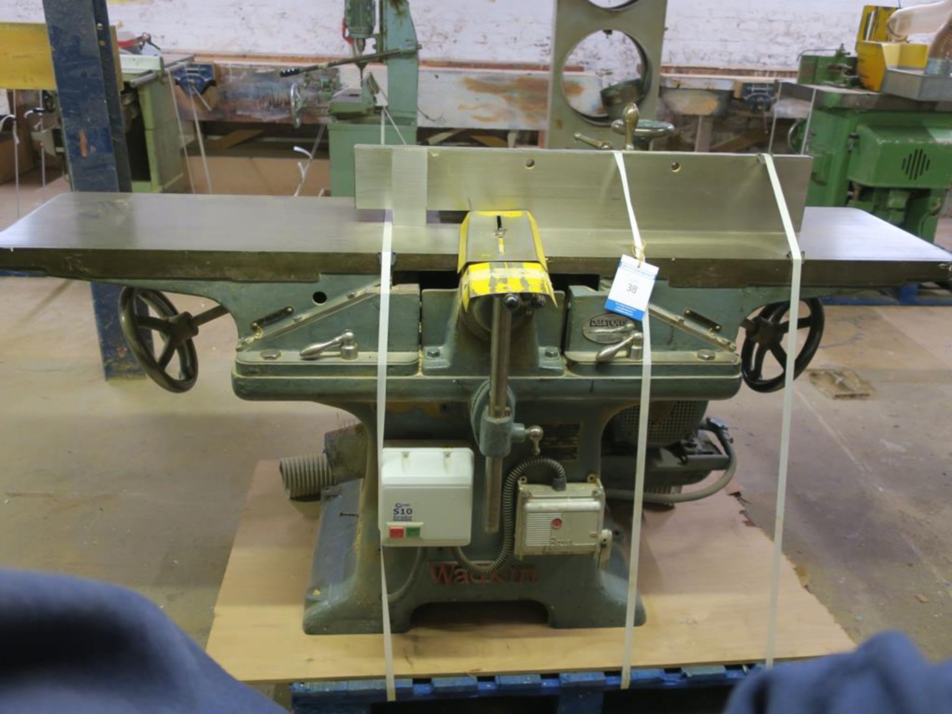 * Wadkin RD Planer, 3PH, 415V, Model No: RD371, table size 1840mm x 430mm. Please note this lot is