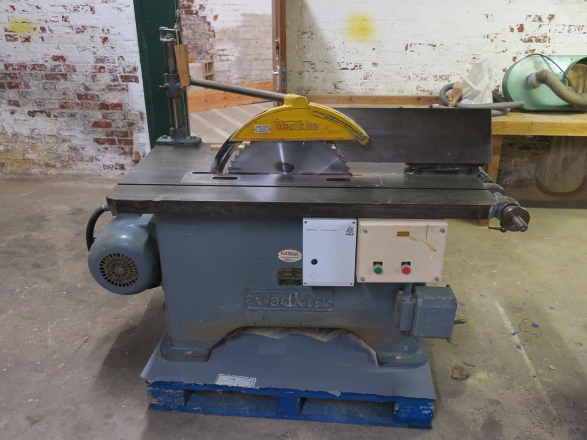 * Wadkin SP Table Saw, 3PH, 415V with Spare Blade. Model No: SP463, table size 1410mm x 760mm.