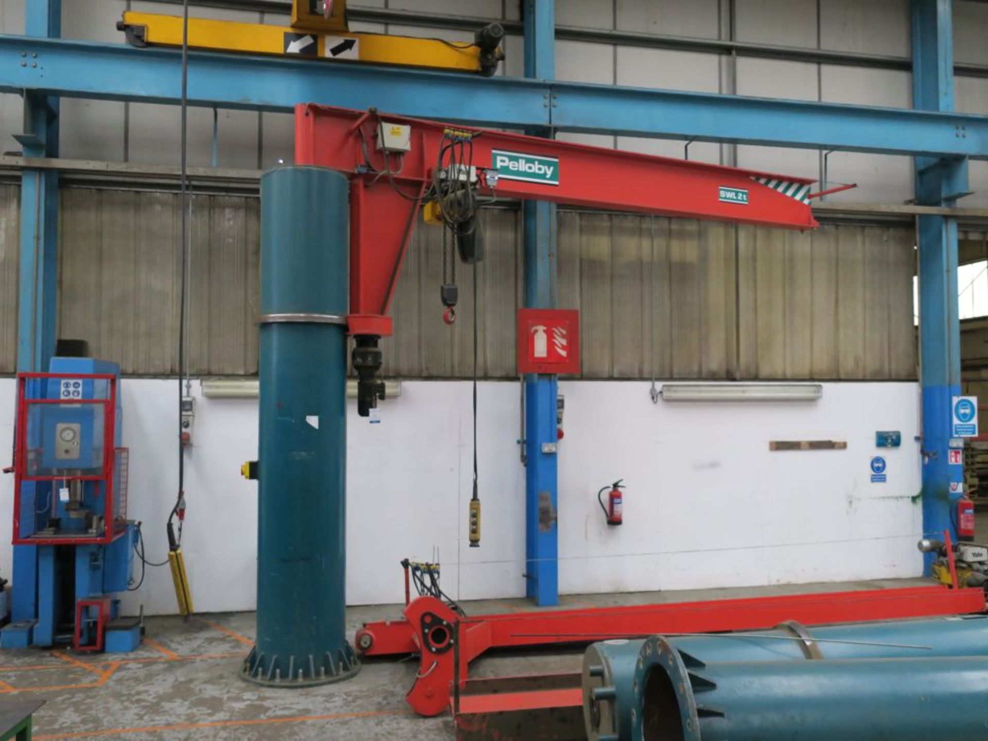 * Pelloby Free Standing Jib Crane, 2 Ton Electric Yale CPMHoist. YOM 2007, S/N 29251-03, Class A3.