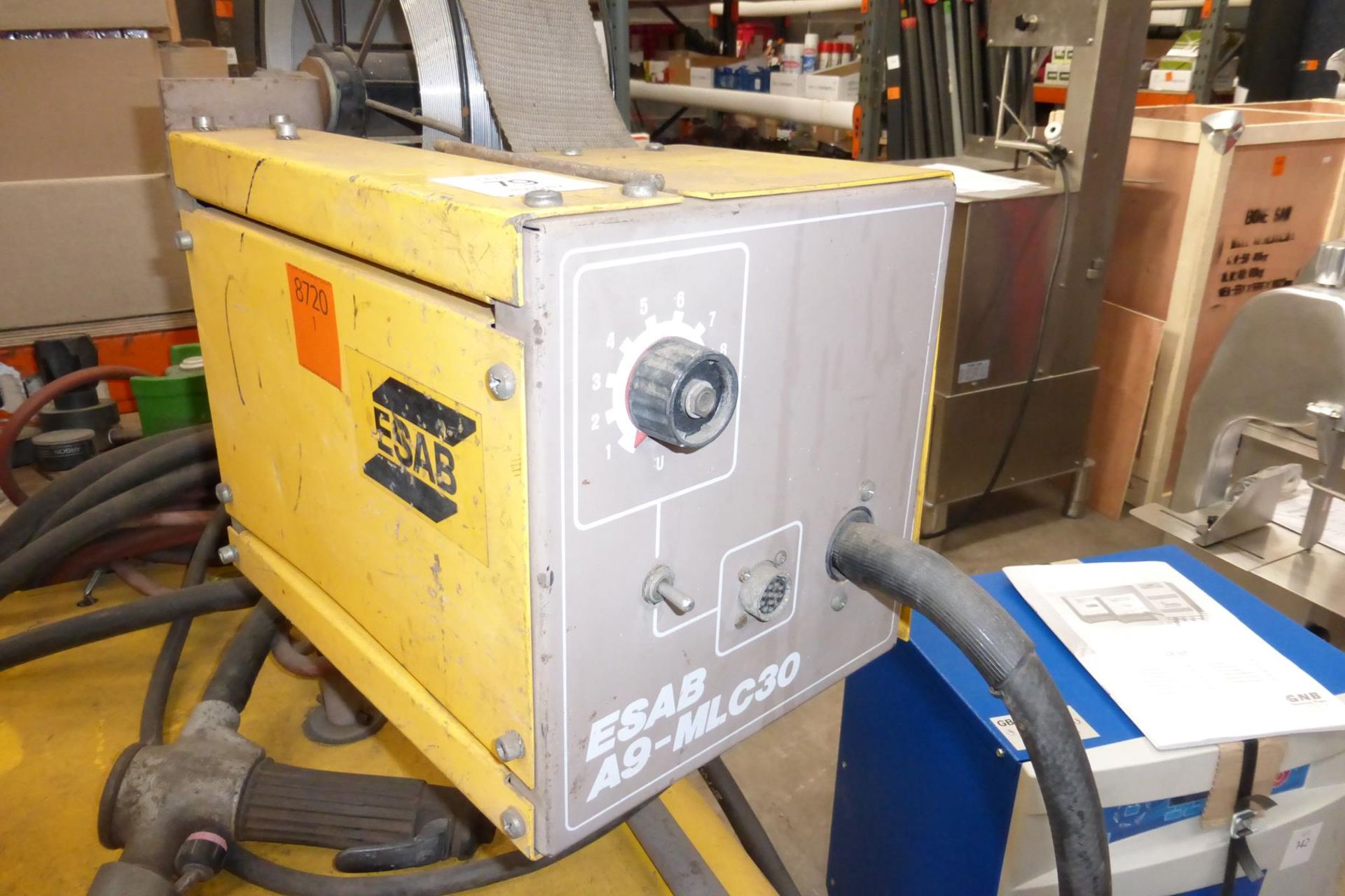 * ESAB LAX380 to include ESAB A9-MLC30 wire feed unit and torch for aluminium welding, 3ph, 415V. - Image 3 of 3