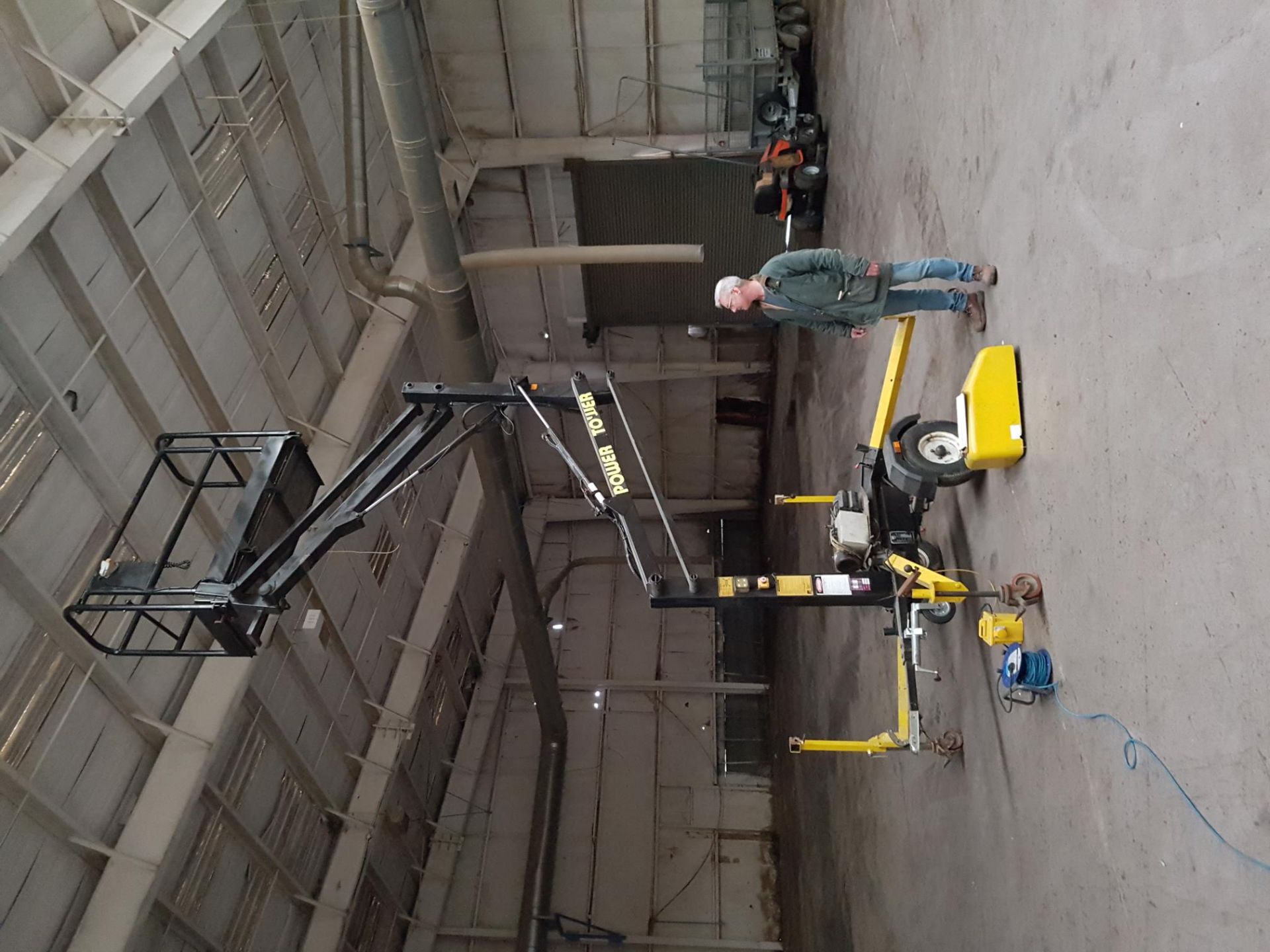 * Power Tower 110V Electric Boom Lift 1996 Class A1 Power Tower 110V Electric Boom Lift. S/N 0118, - Image 8 of 9