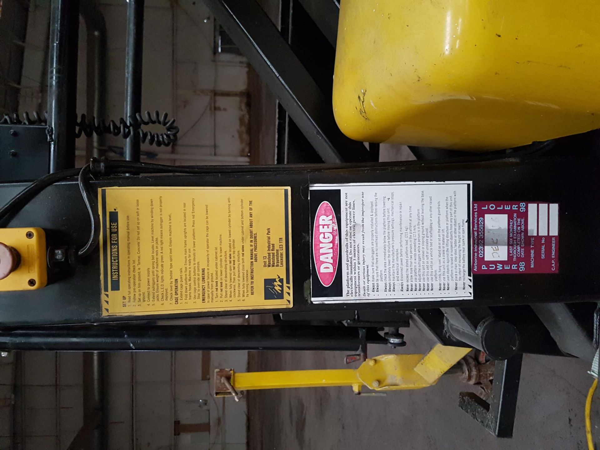 * Power Tower 110V Electric Boom Lift 1996 Class A1 Power Tower 110V Electric Boom Lift. S/N 0118, - Image 6 of 9