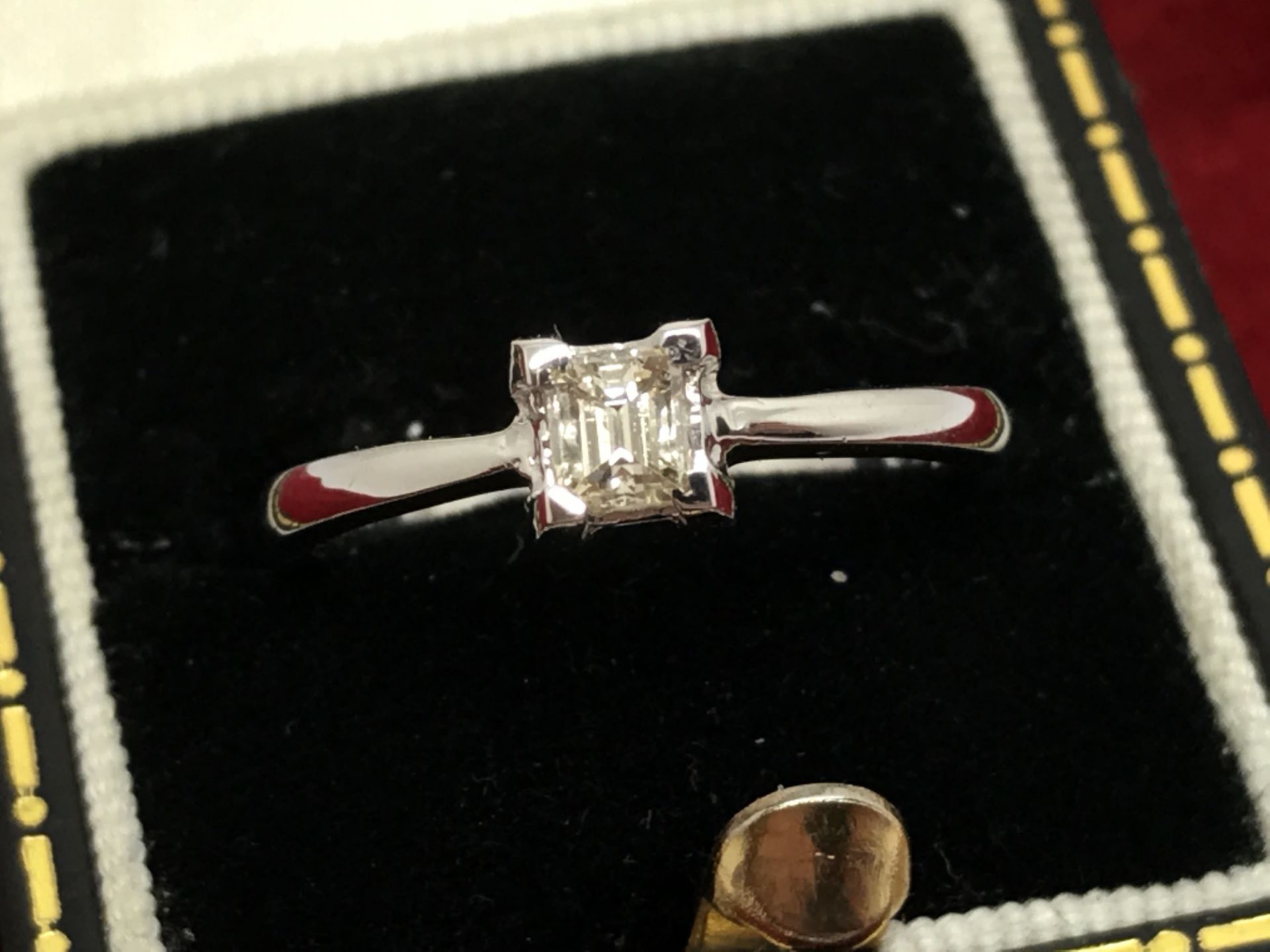 0.26ct ASSCHER CUT DIAMOND SOLITAIRE RING SET IN WHITE METAL TESTED AS 14ct GOLD **NO RESERVE** - Image 2 of 2