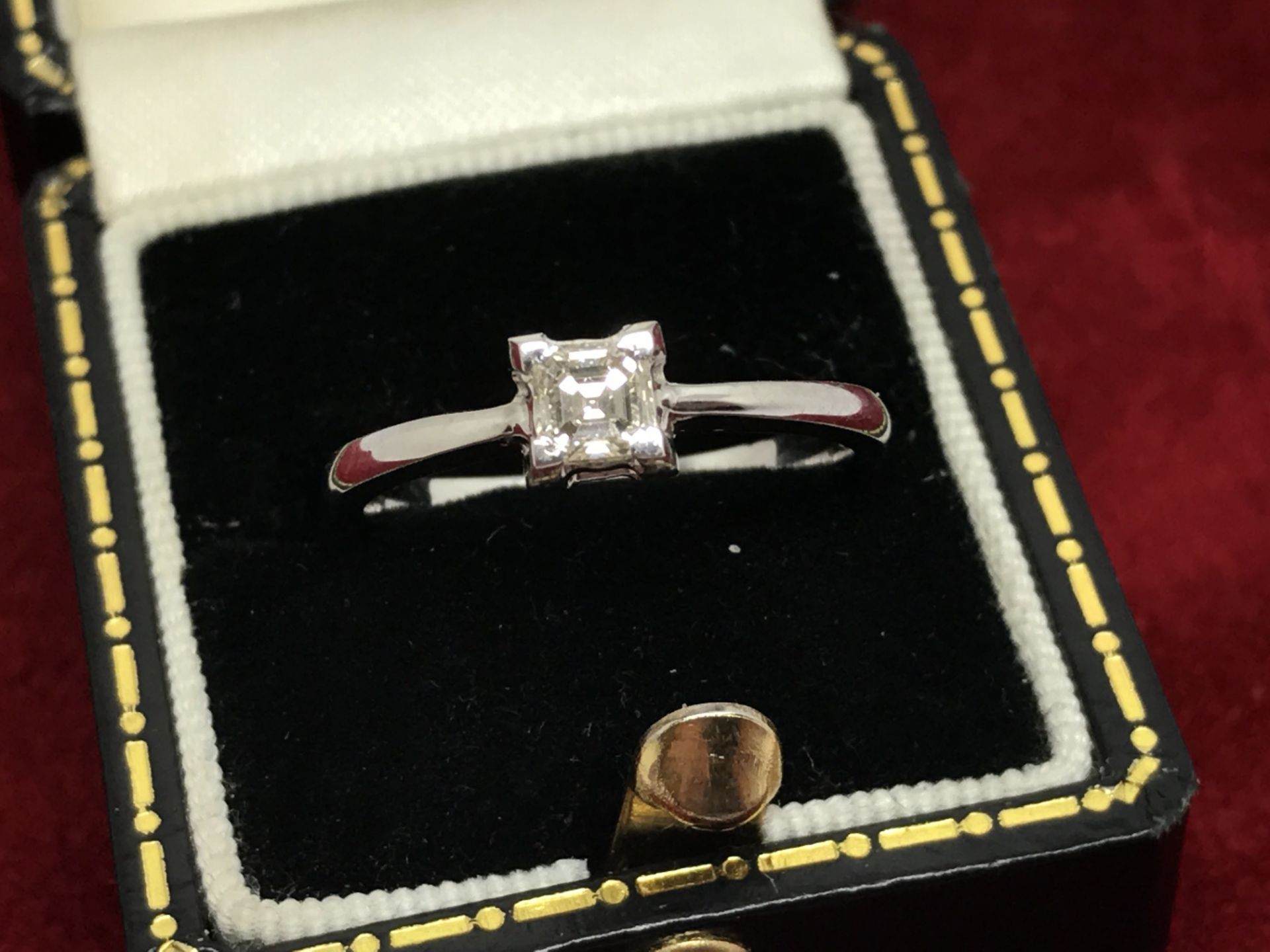 0.30ct ASSCHER CUT DIAMOND SOLITAIRE RING SET IN WHITE METAL TESTED AS 14ct GOLD **NO RESERVE** - Image 2 of 2