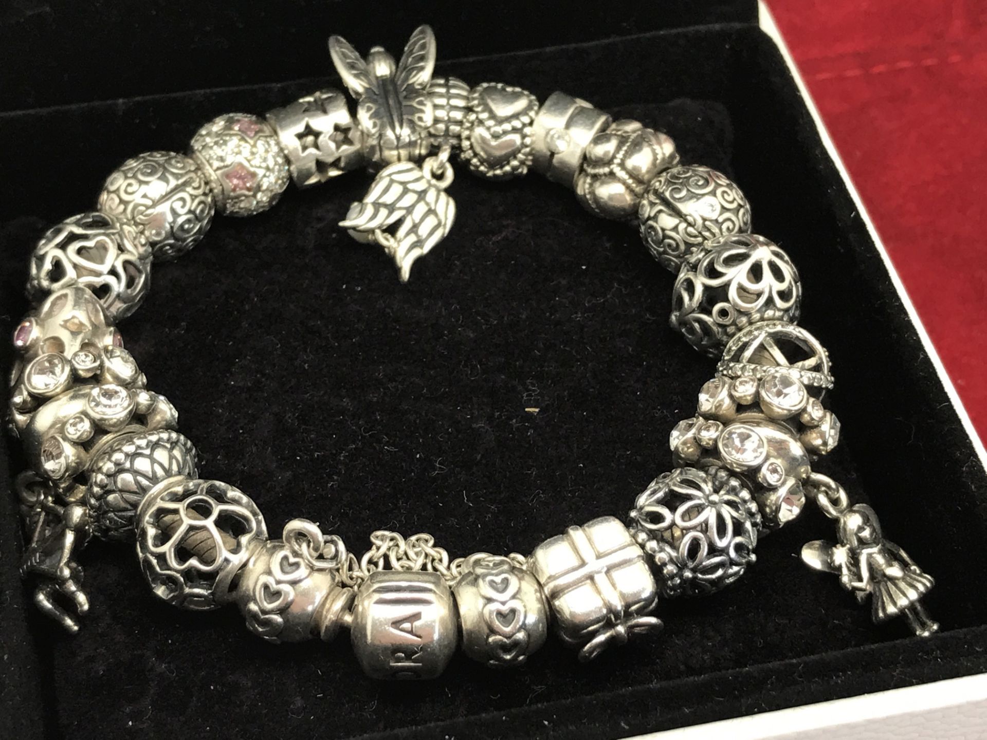 BEAUTIFUL PANDORA BRACELET PACKED FULL OF PANDORA CHARMS - Image 3 of 3