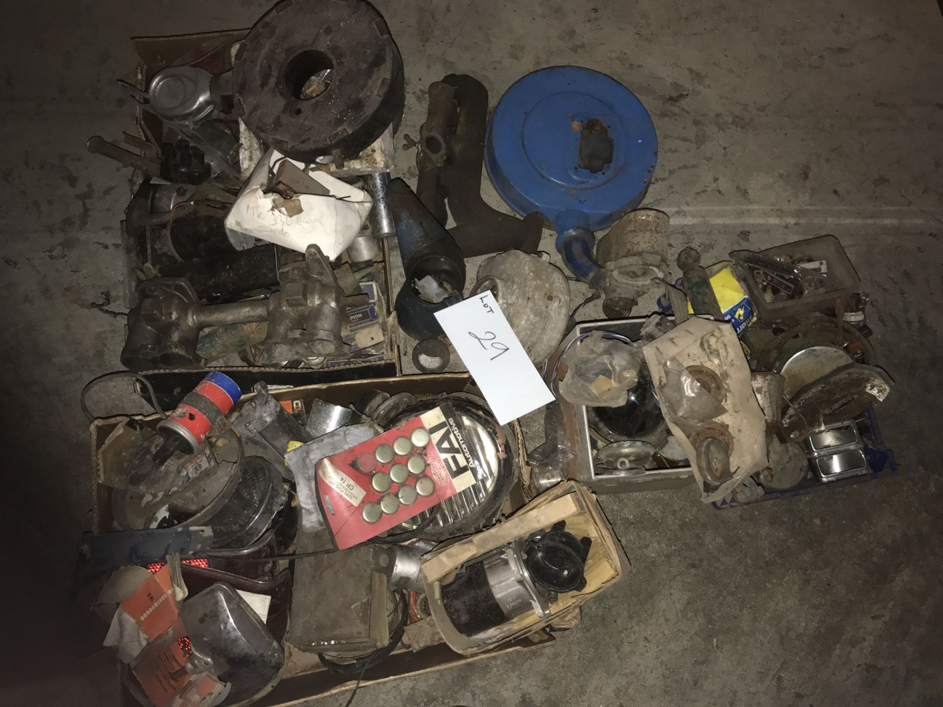 Quantity of various vintage and classic car parts - NO RESERVE