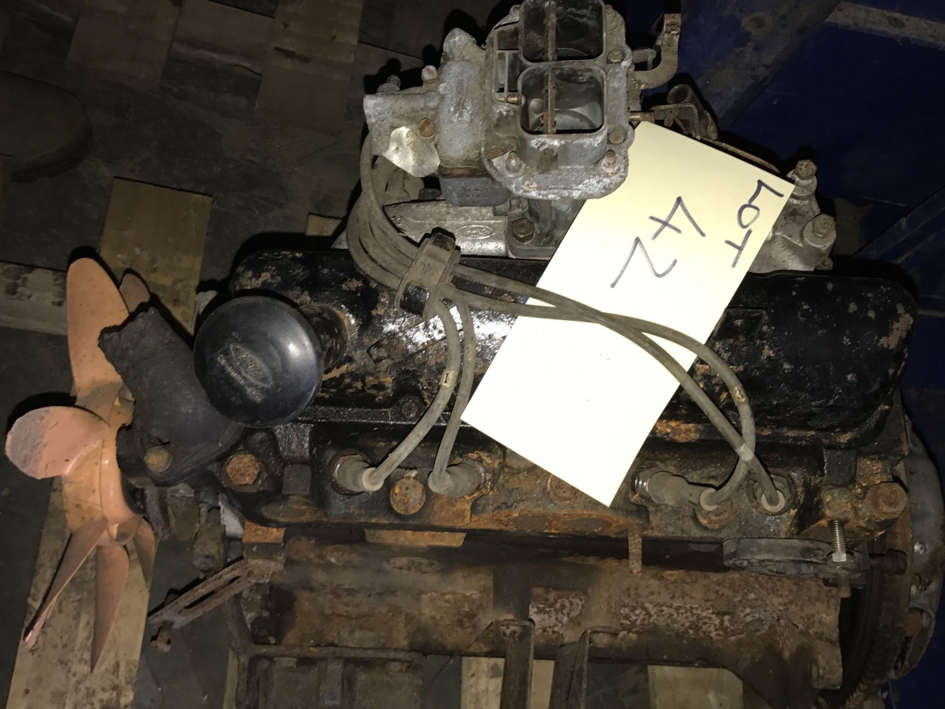 Ford engine and gearbox. - NO RESERVE - Image 2 of 4