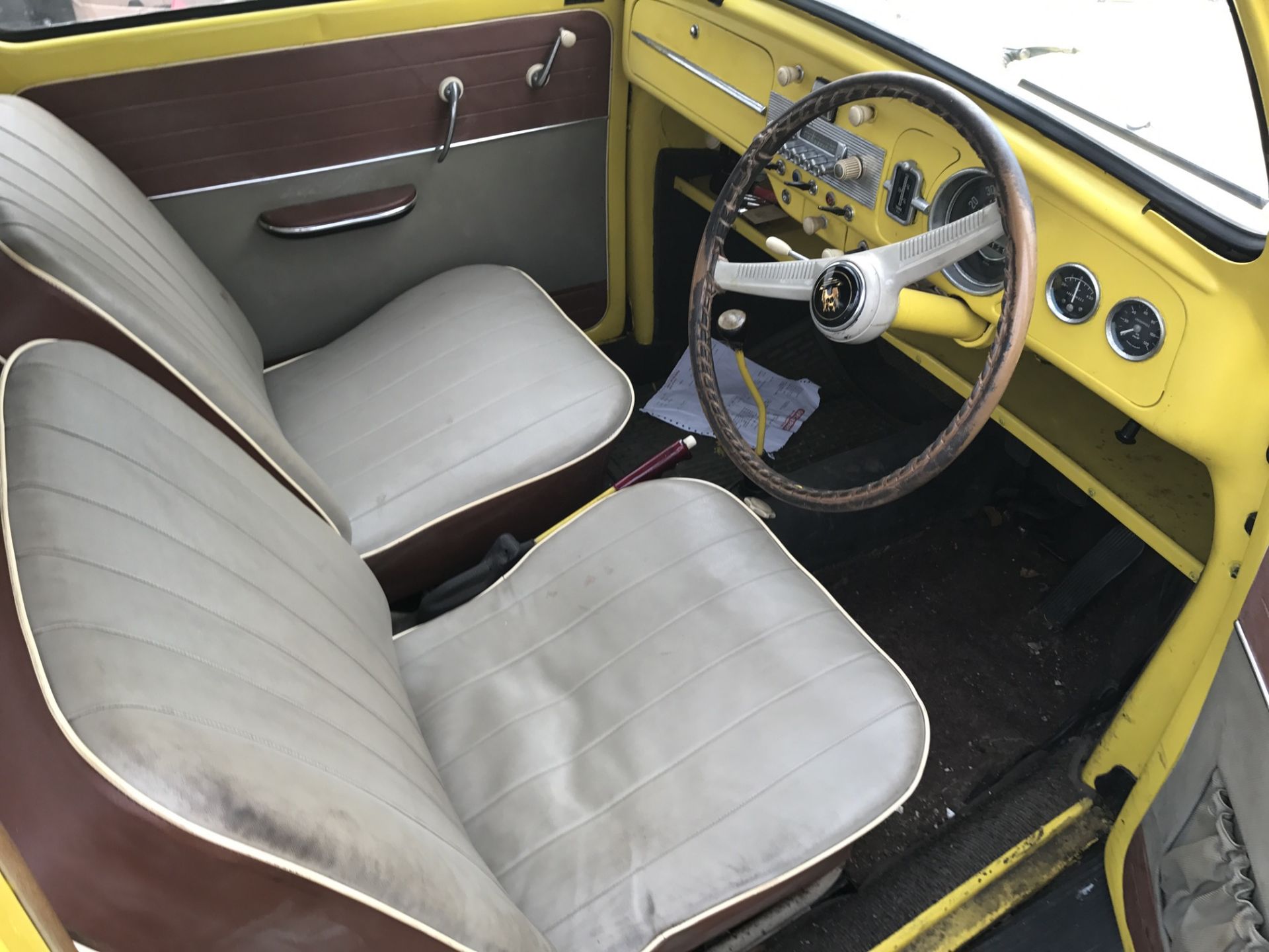 10/07/1958 VW BEETLE WITH REG: BEX 569 - V5 SHOWING 1 OWNER FROM NEW - Image 12 of 14