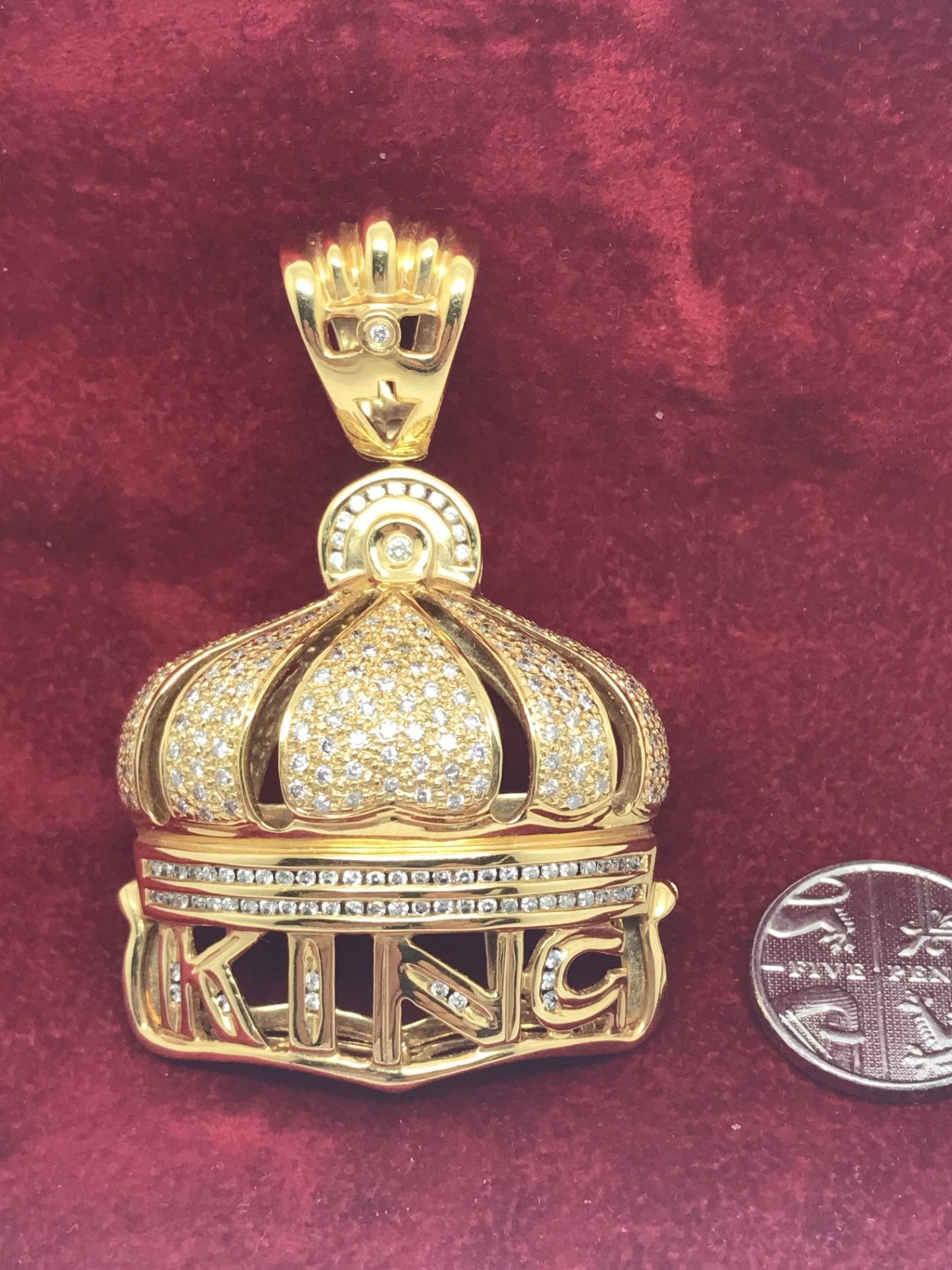 LARGE 14ct DIAMOND CROWN PENDANT