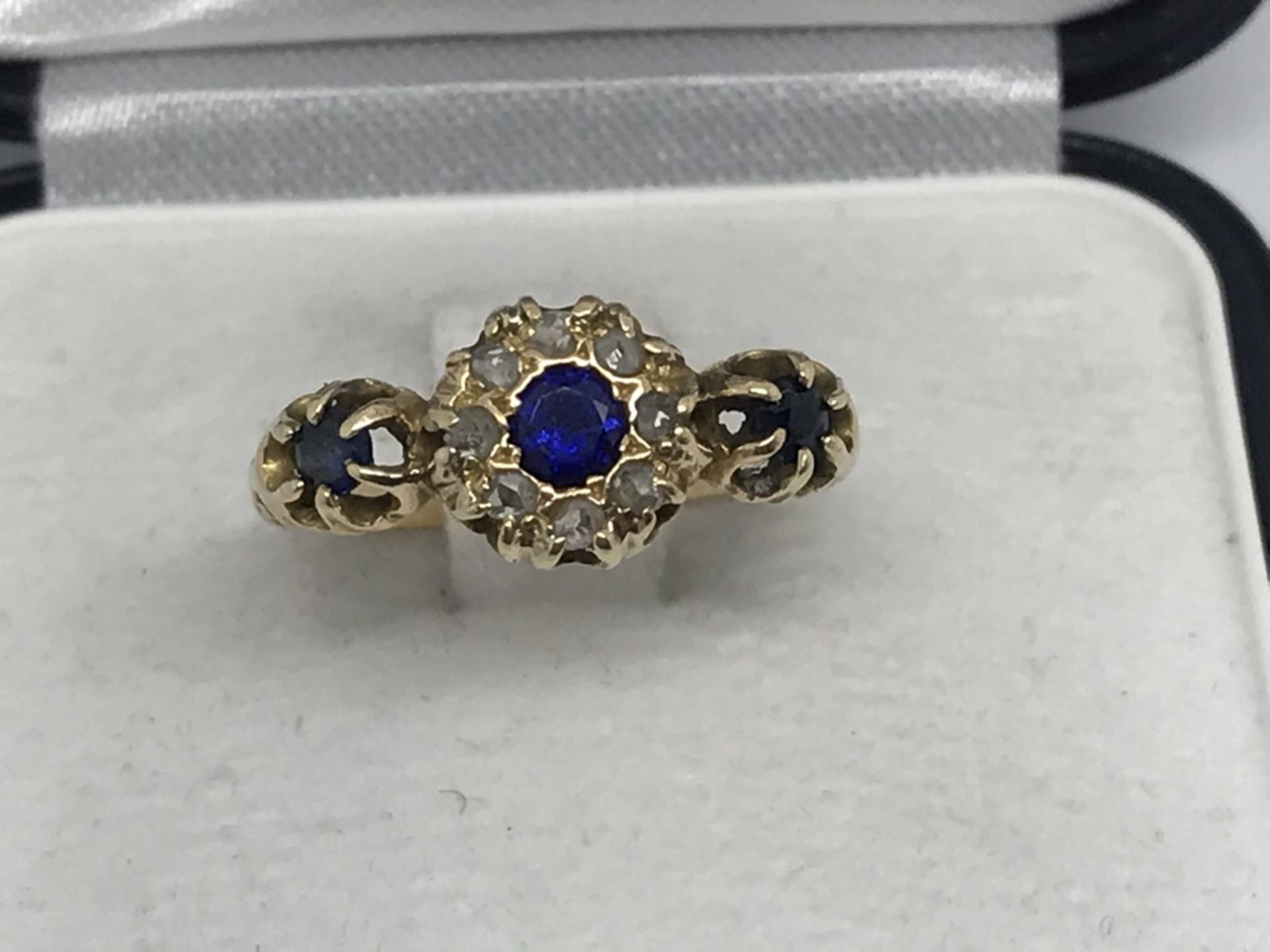 ANTIQUE RING SET WITH KASHMIR BLUE COLOURED SAPPHIRE & OLD CUT DIAMONDS SET IN YELLOW METAL