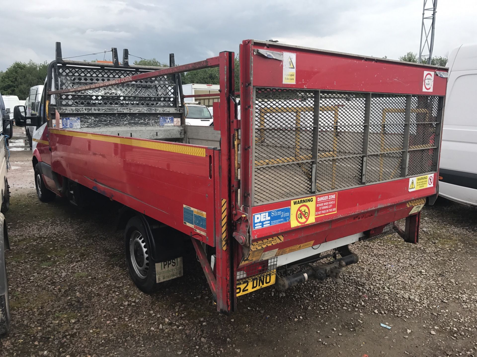 2012 62 REG MERCEDES SPRINTER 313 CDI "JUMBO" XLWB DROPSIDE WITH TAIL LIFT PICK UP TRUCK - Image 4 of 9