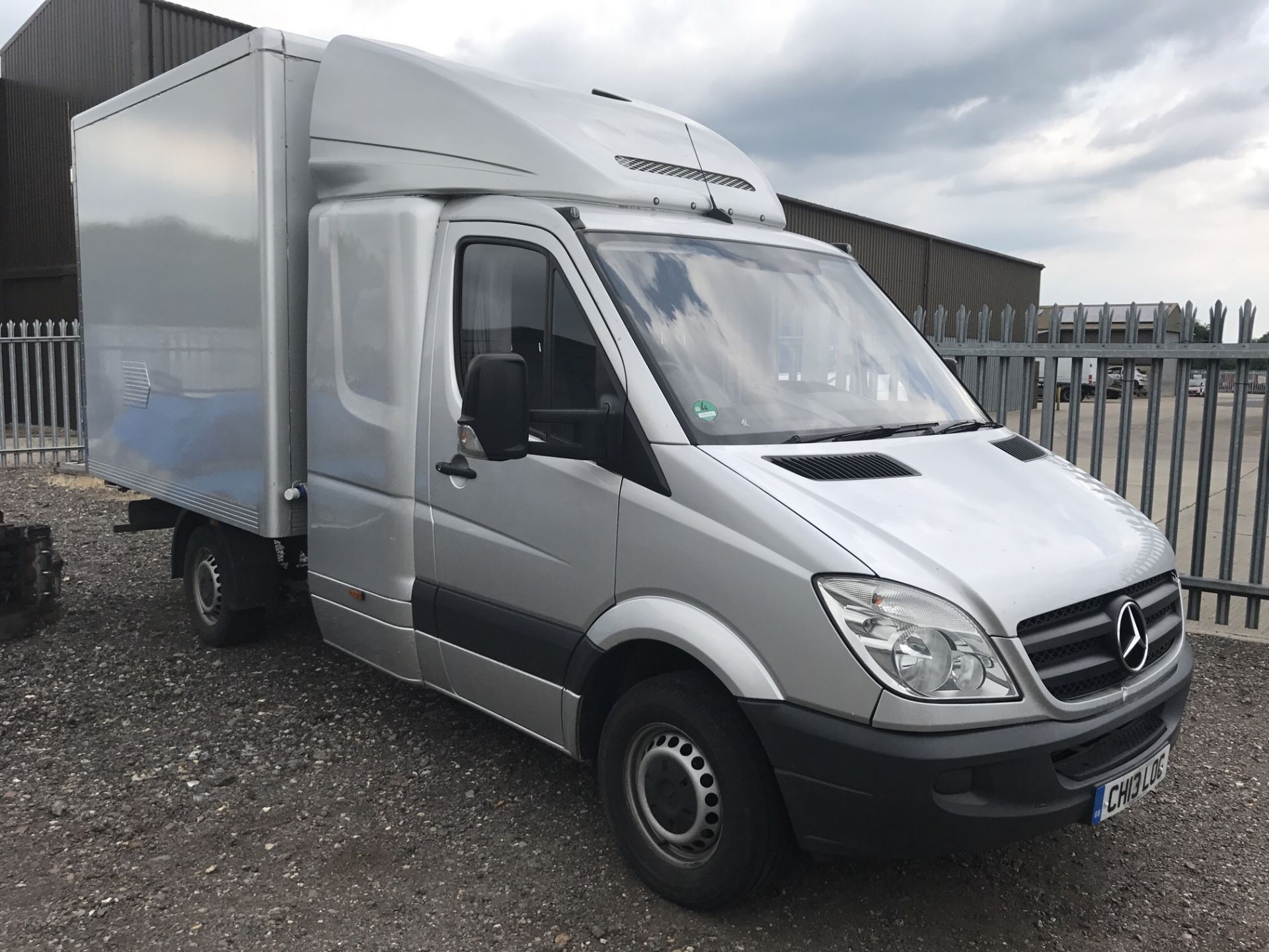 *RARE* 2013 13 REG MERCEDES SPRINTER CHASSIS CAB WITH SLEEPER FRIDGE BOX (OVERNIGHT PLUG) - 3.5 TON - Image 3 of 16