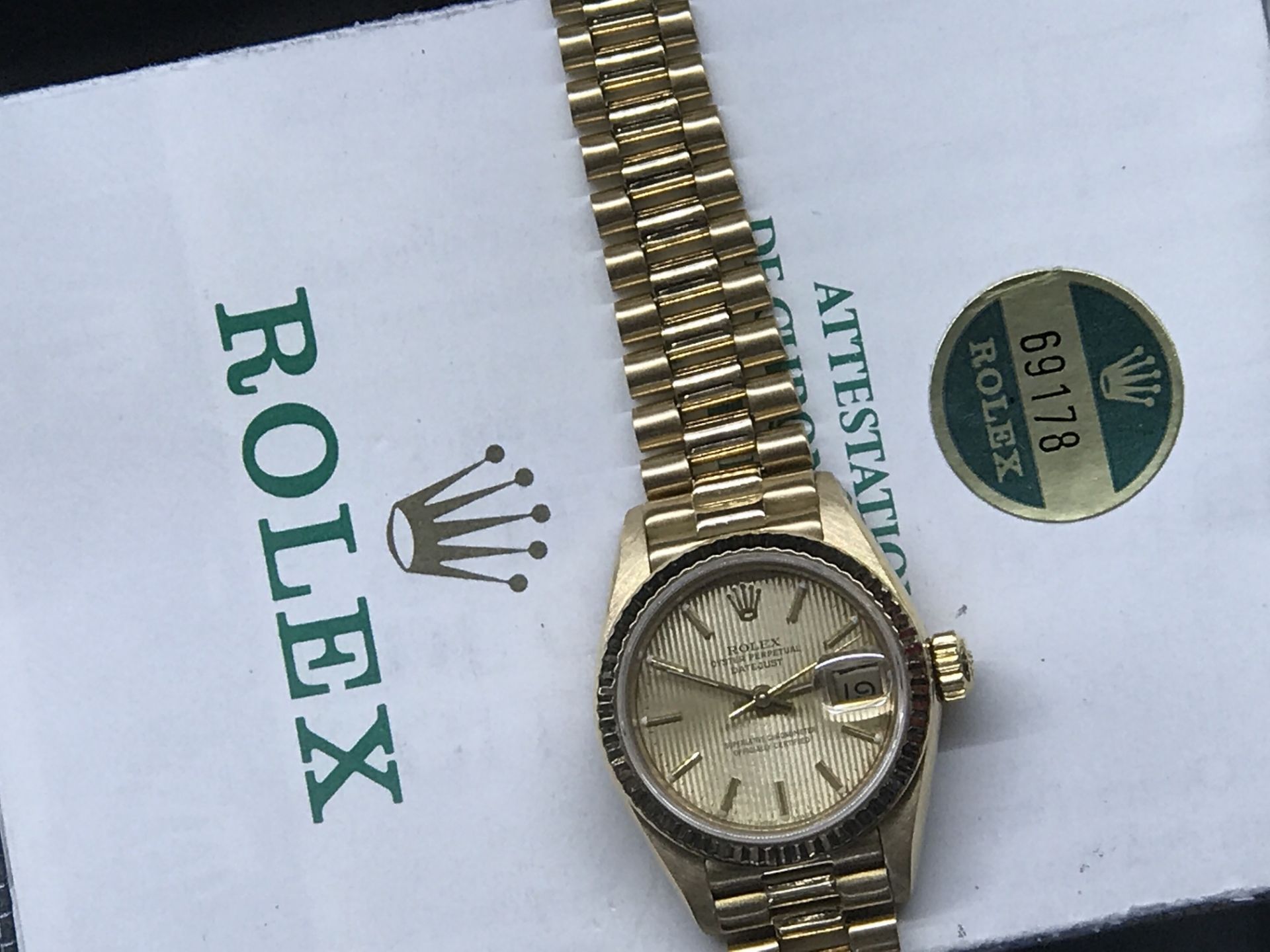 18ct GOLD LADIES ROLEX WITH PAPERWORK & SERVICE RECEIPT - Image 2 of 7