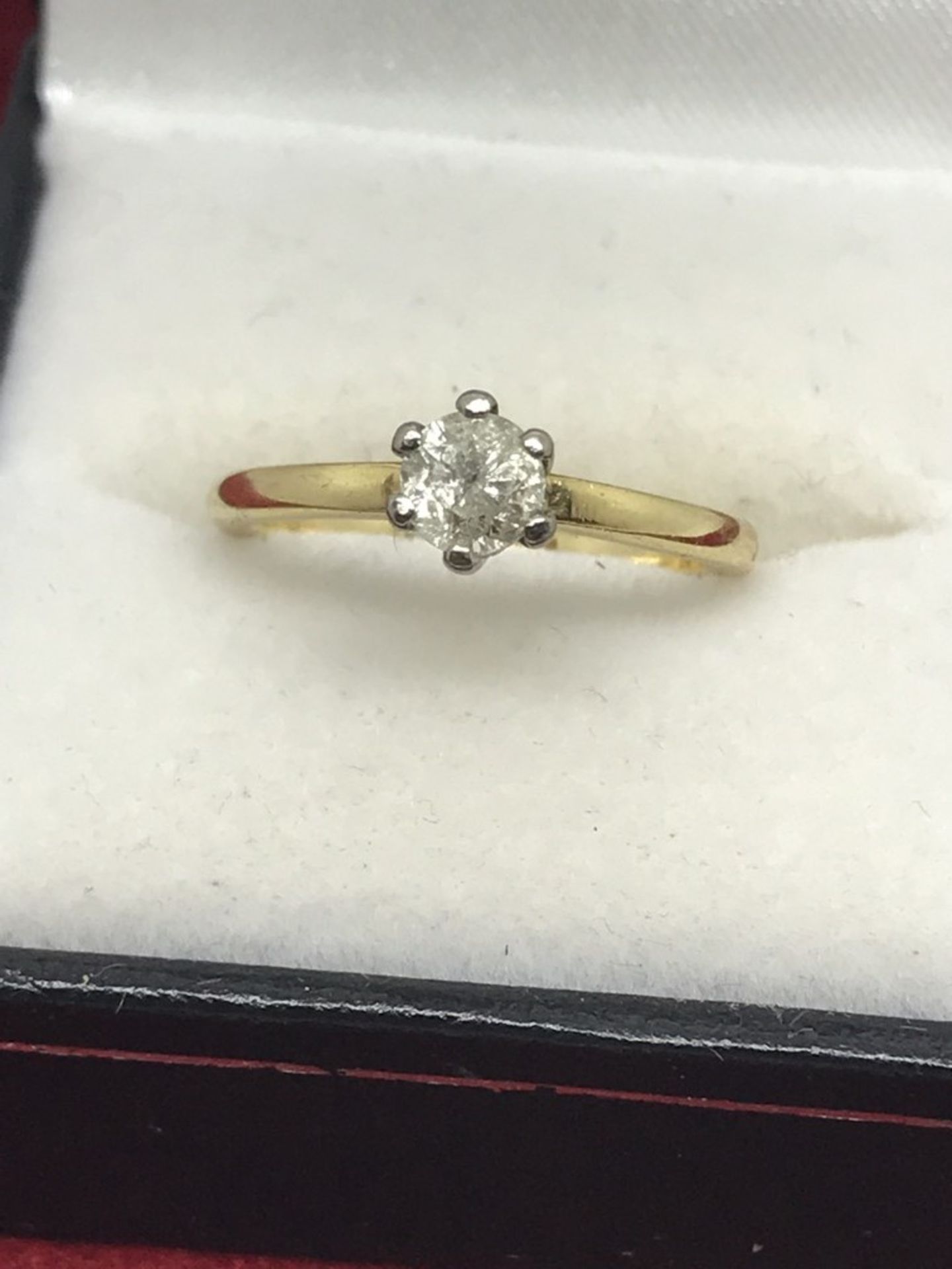 18ct 0.50ct DIAMOND SOLITAIRE RING