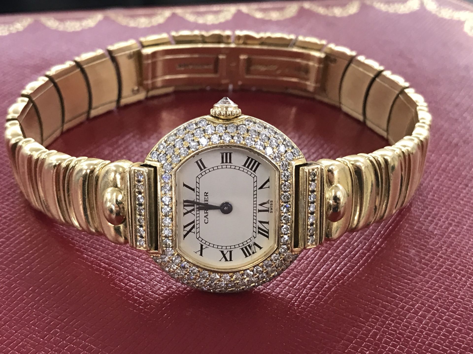 18ct GOLD LADIES CARTIER WATCH SET WITH CARTIER DIAMONDS - RARE MODEL - Image 2 of 15