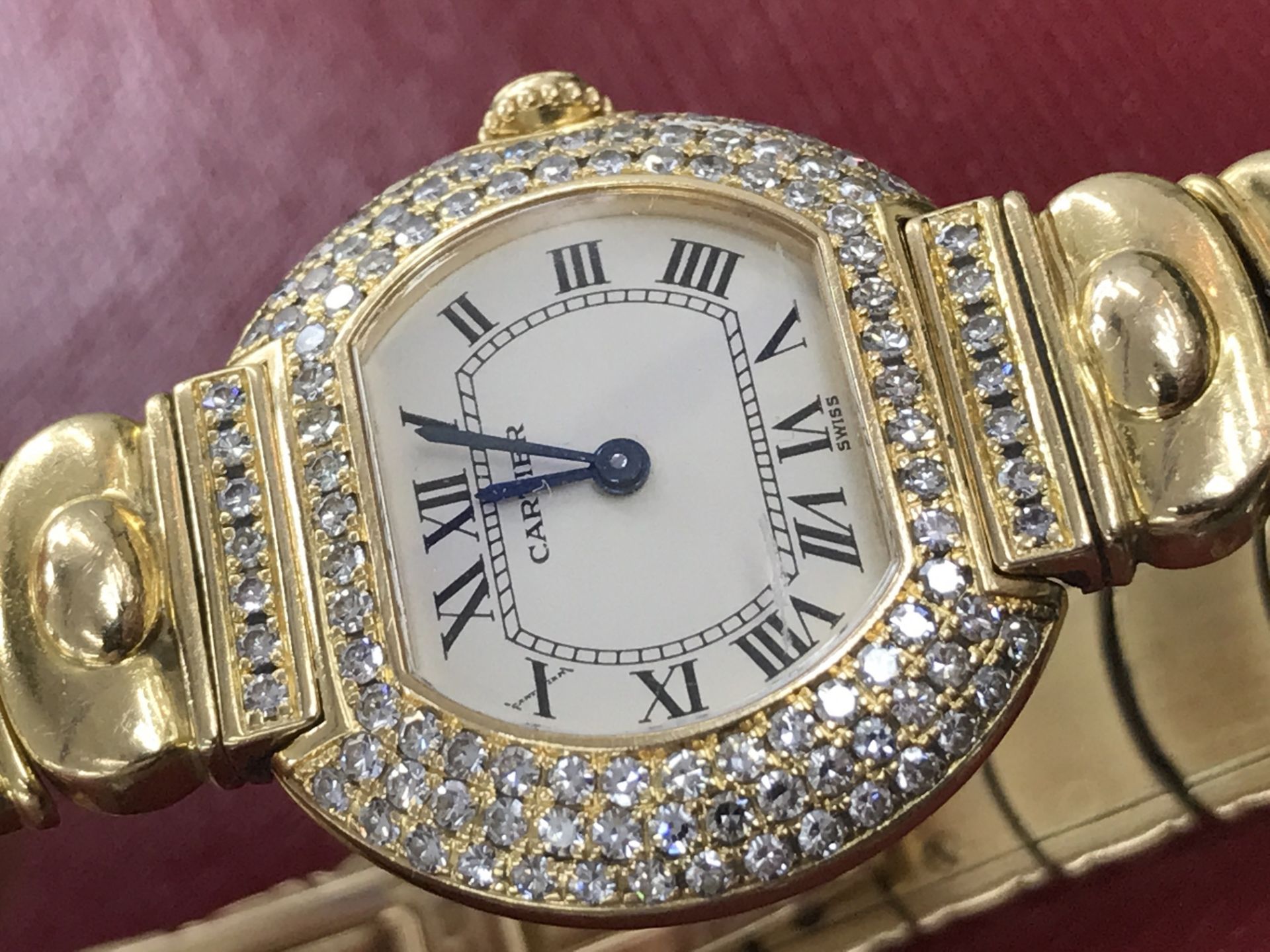 18ct GOLD LADIES CARTIER WATCH SET WITH CARTIER DIAMONDS - RARE MODEL - Image 13 of 15