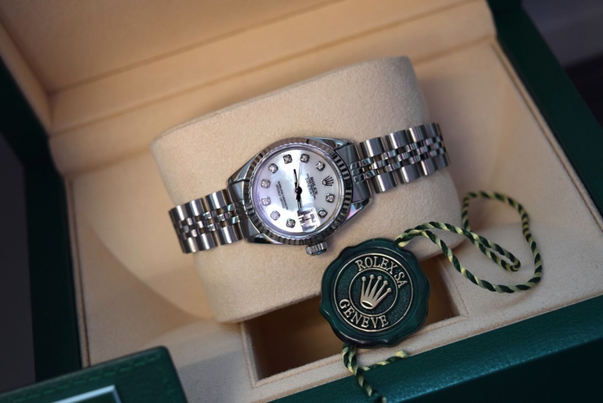 ♥ GORGEOUS ♥ White Diamond Rolex Lady DateJust - Steel Model