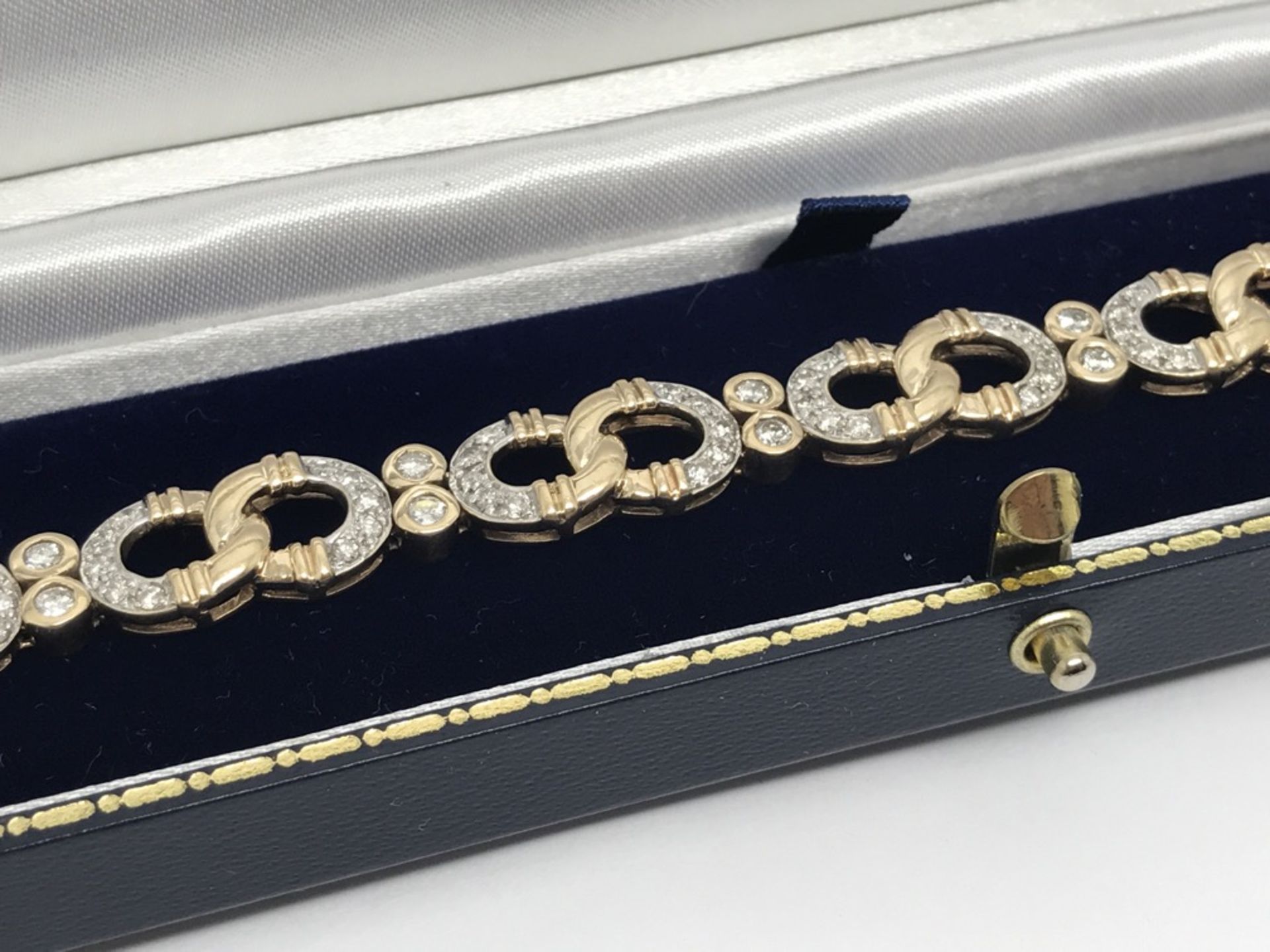 STUNNING DIAMOND SET 9ct GOLD BRACELET - Image 2 of 2