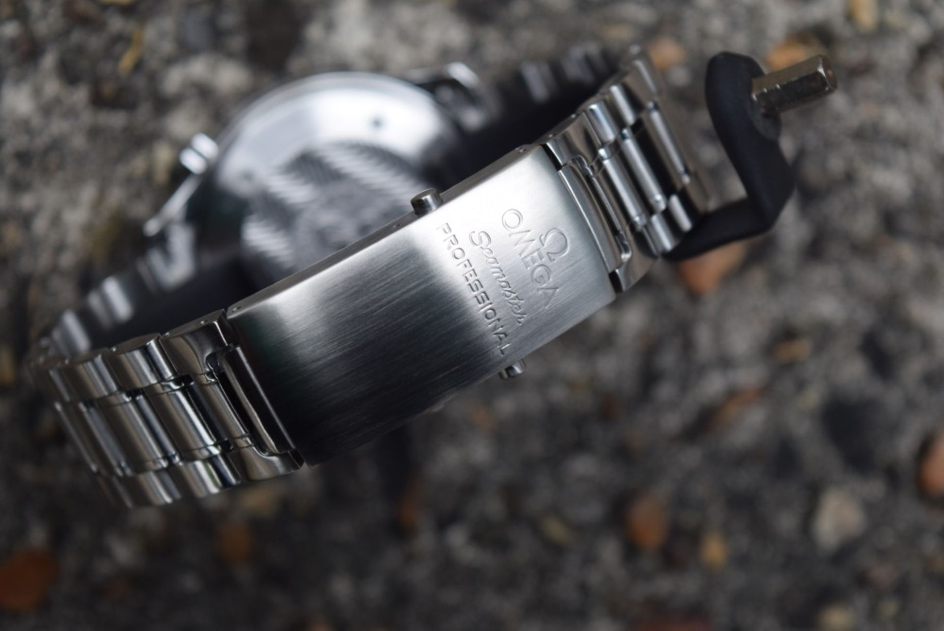 Omega Black Wave 'Seamaster' 42MM - Steel Gents Watch - 1000FT - Image 3 of 3