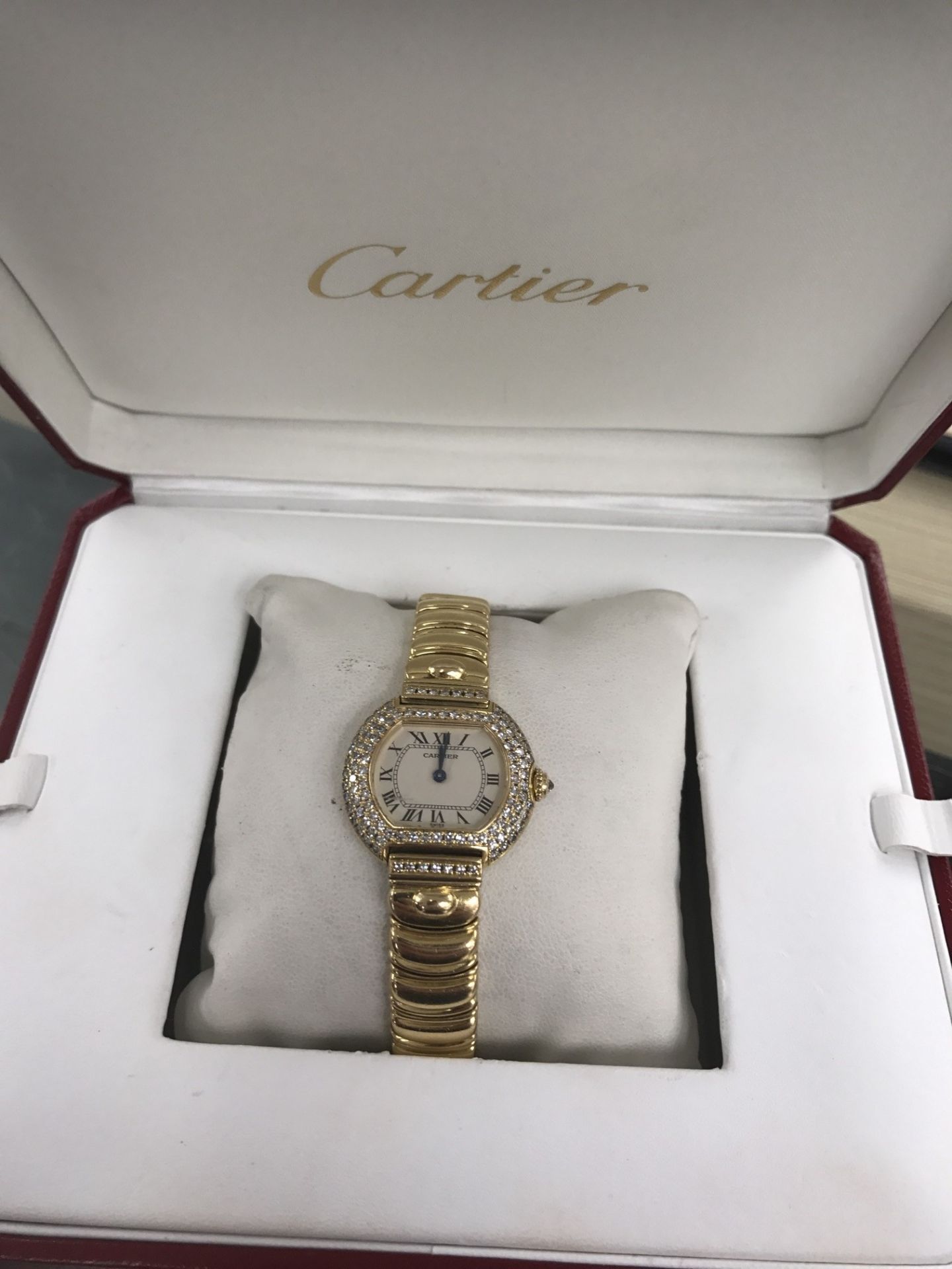 18ct GOLD LADIES CARTIER WATCH SET WITH CARTIER DIAMONDS - RARE MODEL - Image 4 of 15