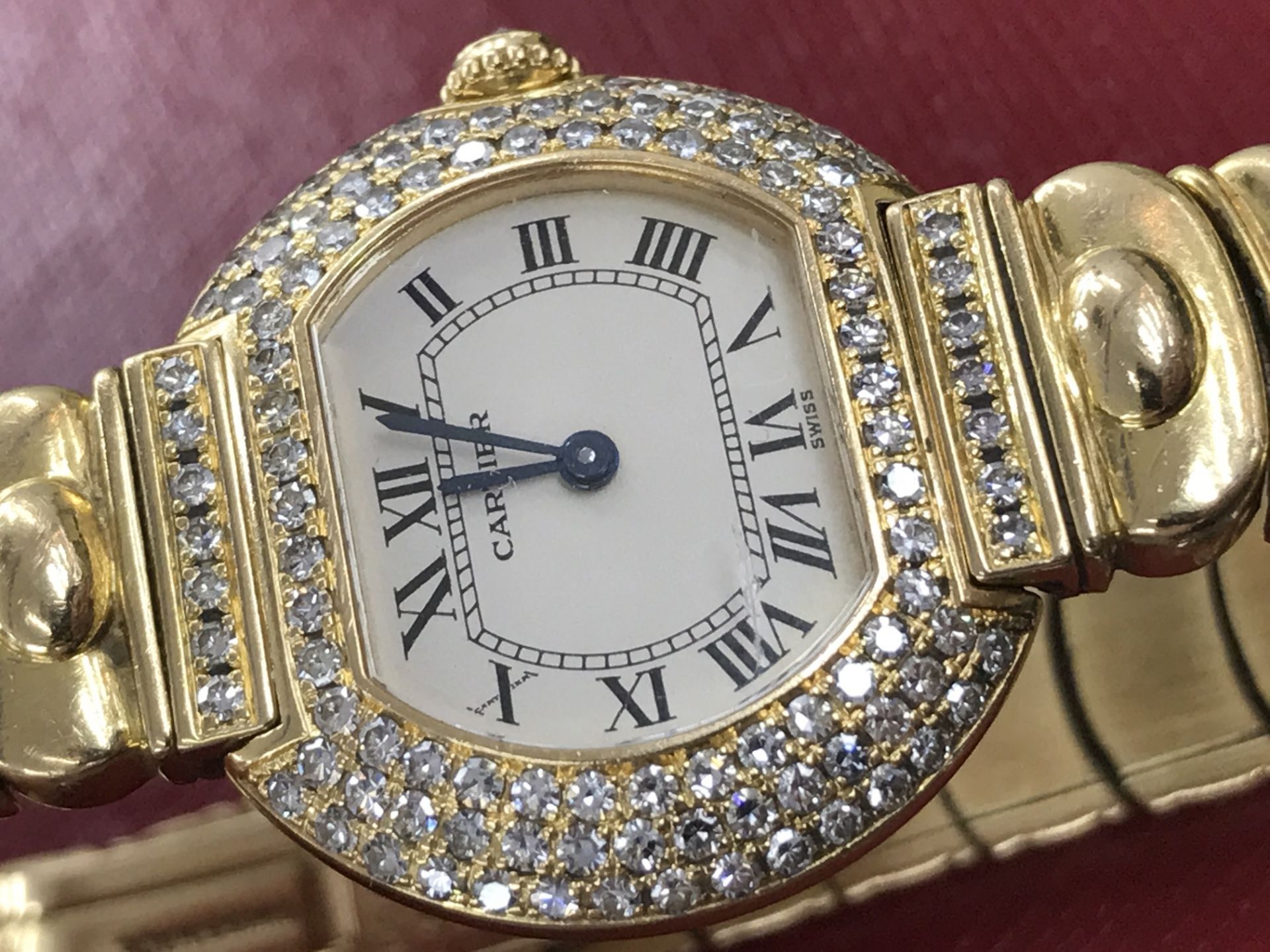 18ct GOLD LADIES CARTIER WATCH SET WITH CARTIER DIAMONDS - RARE MODEL - Image 3 of 15