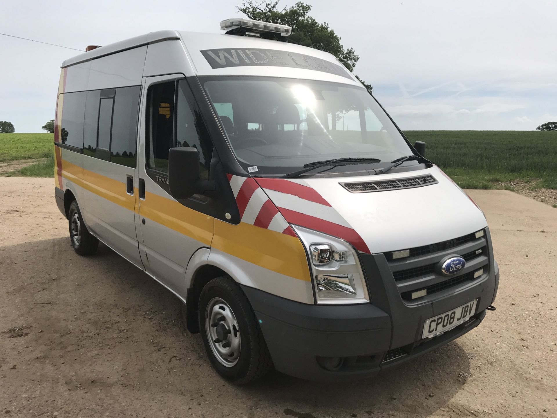 FORD TRANSIT 110 9 SEATER MINIBUS 0808 BEEN USED FOR WIDE LOAD SUPPORT - Bild 5 aus 16