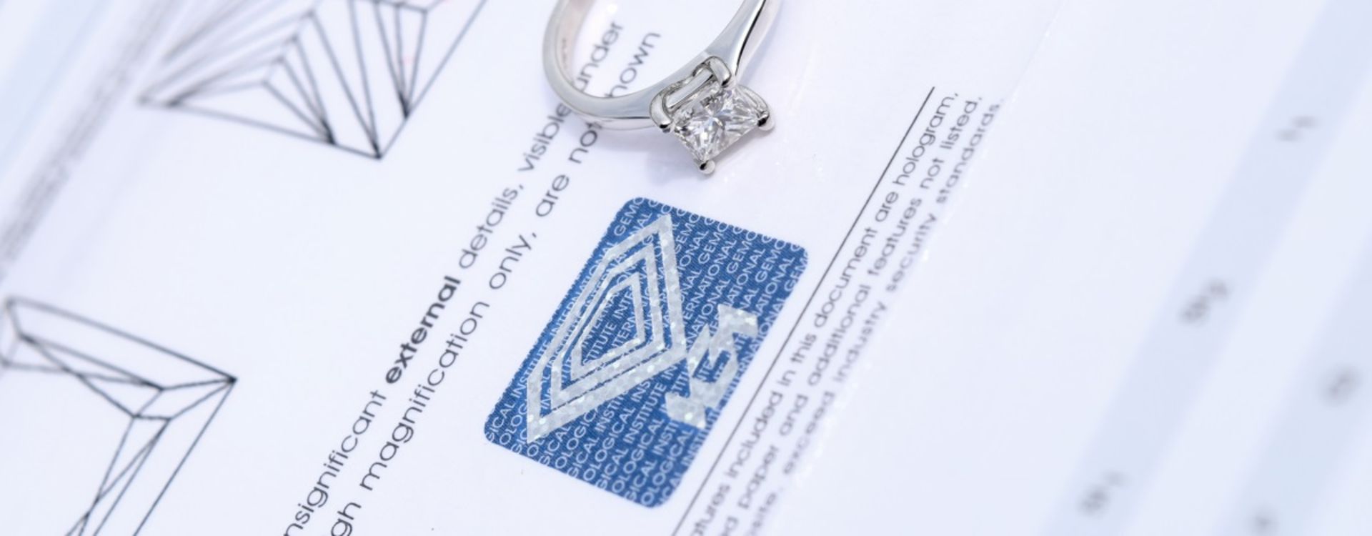 VS2 F *IGI* Certificated Princess Cut Diamond Platinum Ring - Image 2 of 8