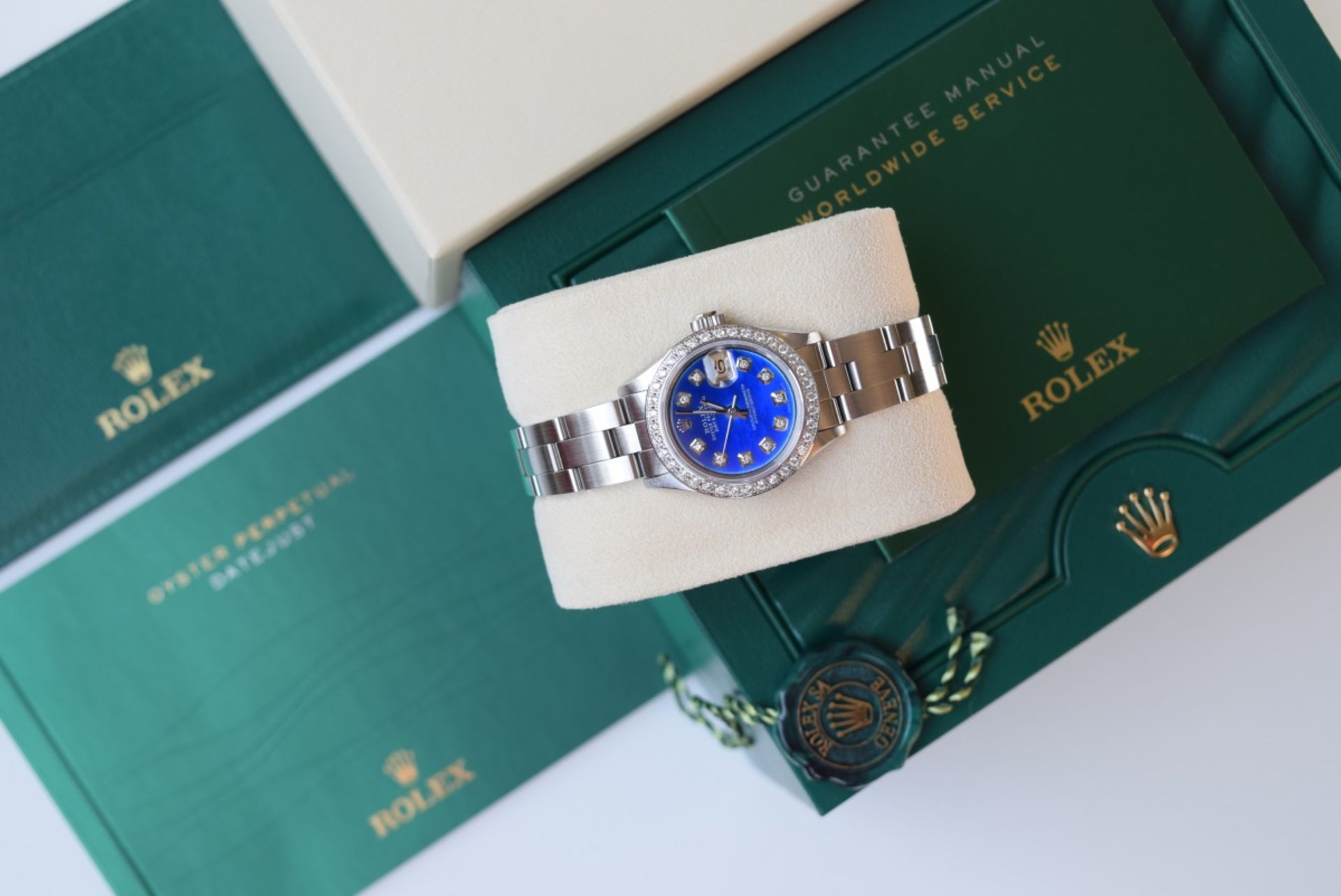 ♥ GORGEOUS ♥ Rolex *Diamond Encrusted* Lady DateJust - Image 3 of 11