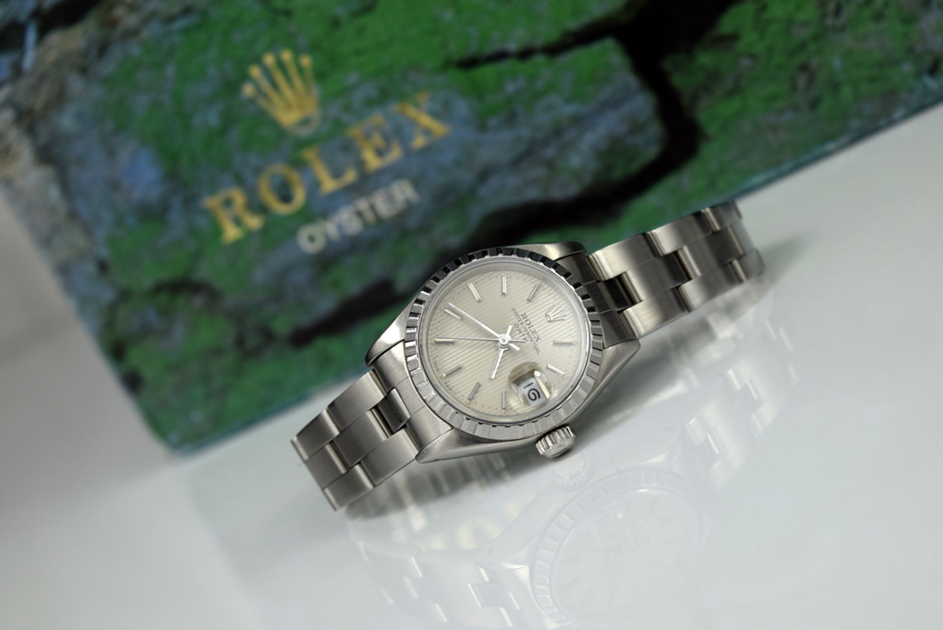 ROLEX OYSTER PERPETUAL DATE - STEEL with SILVER TAPESTRY DIAL! - Image 3 of 6