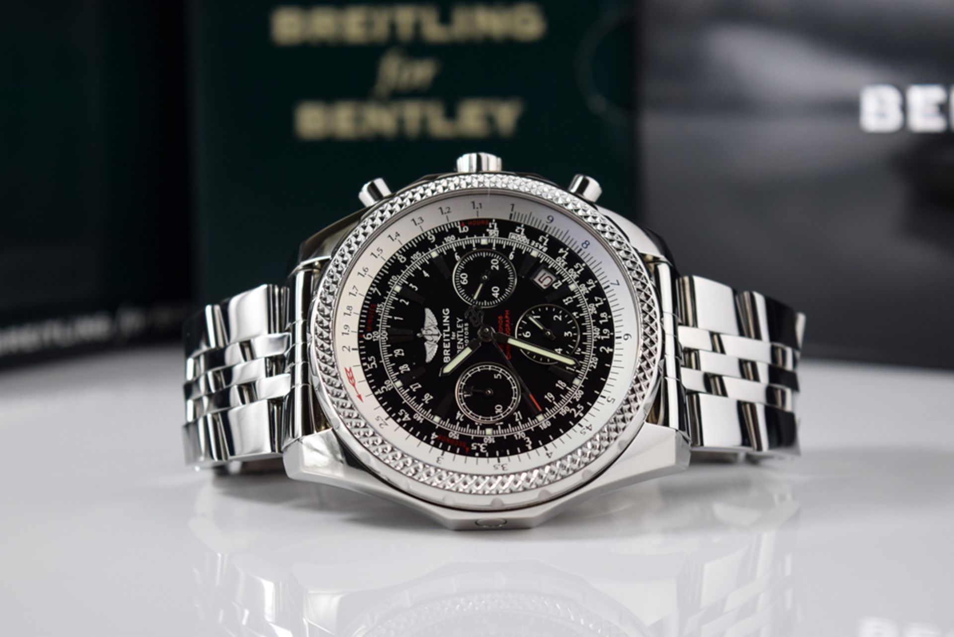 BREITLING BENTLEY MOTORS *SPECIAL EDITION* - STEEL (Model; A25362) - Image 3 of 16